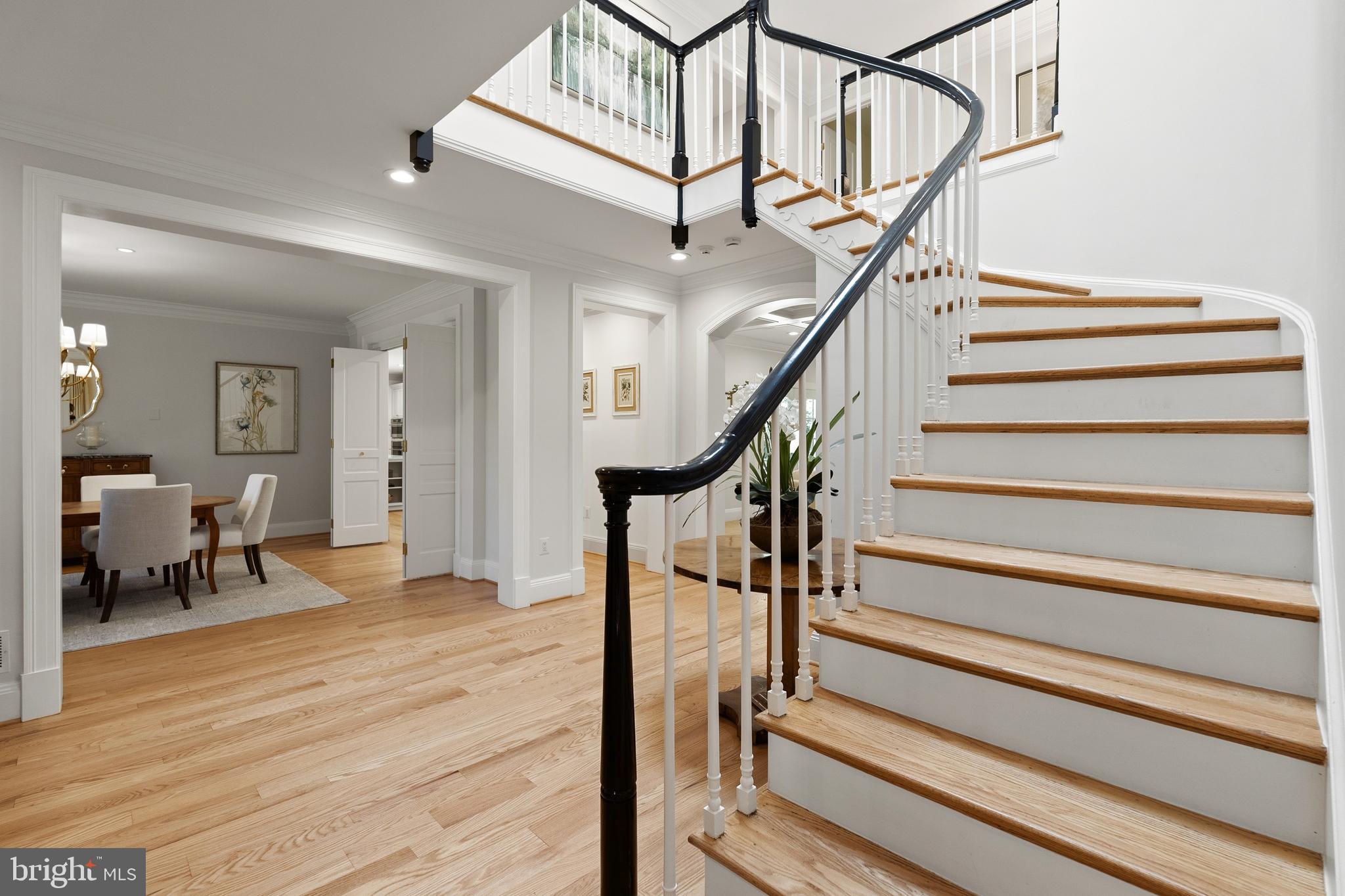 BANNOCKBURN ESTATES - Residential