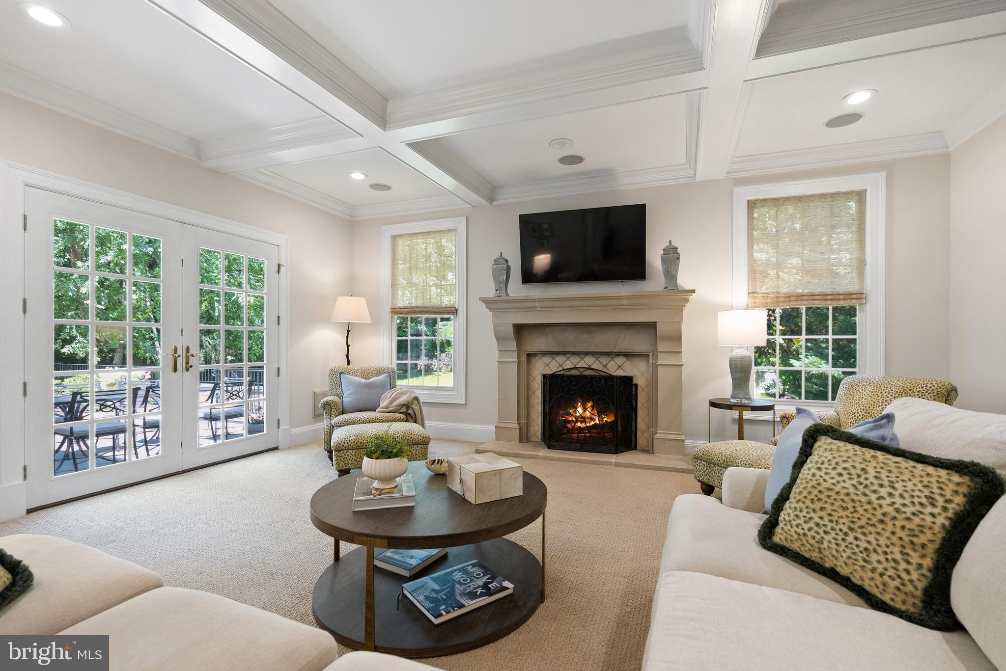 BANNOCKBURN ESTATES - Residential