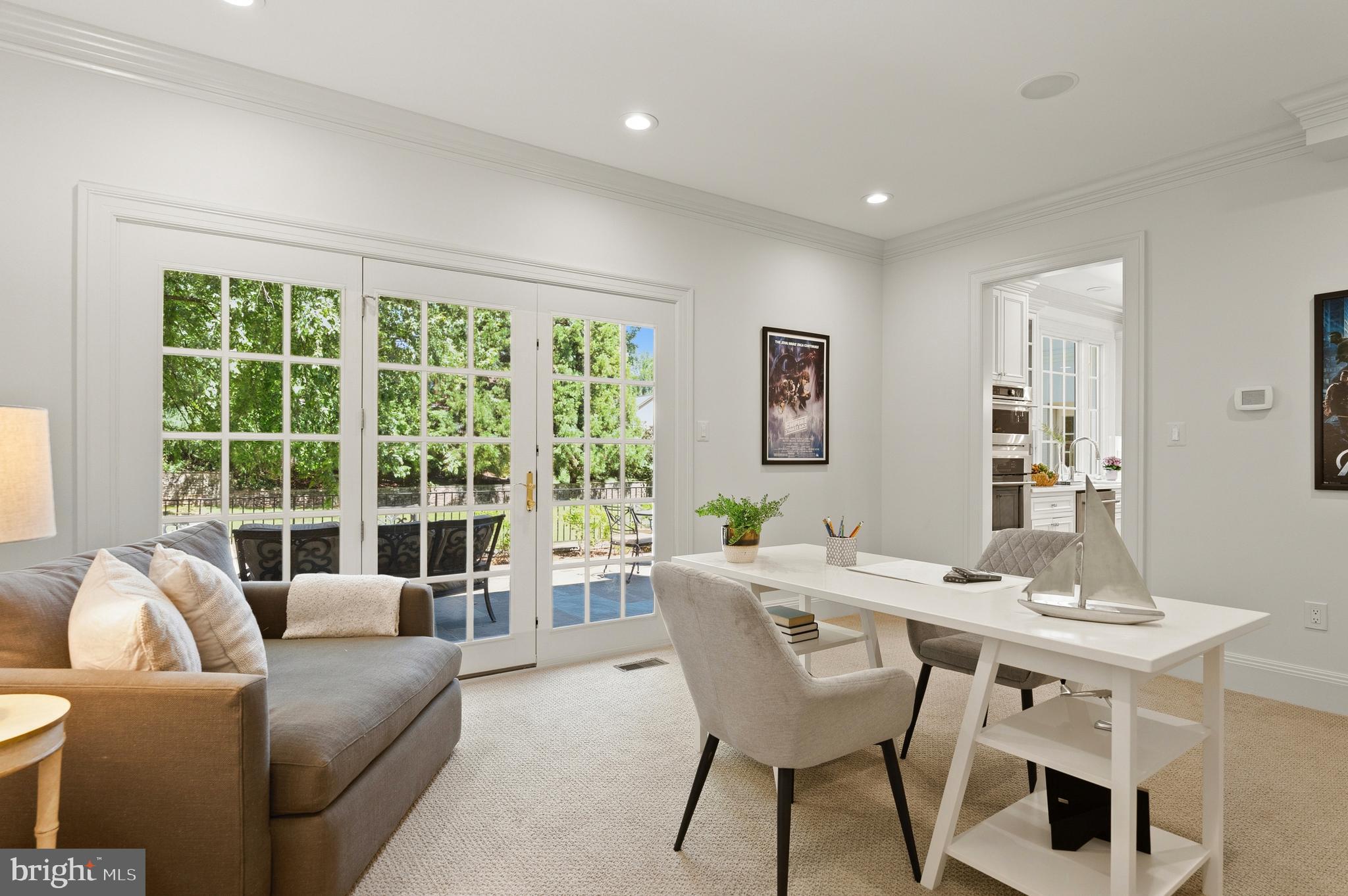 BANNOCKBURN ESTATES - Residential