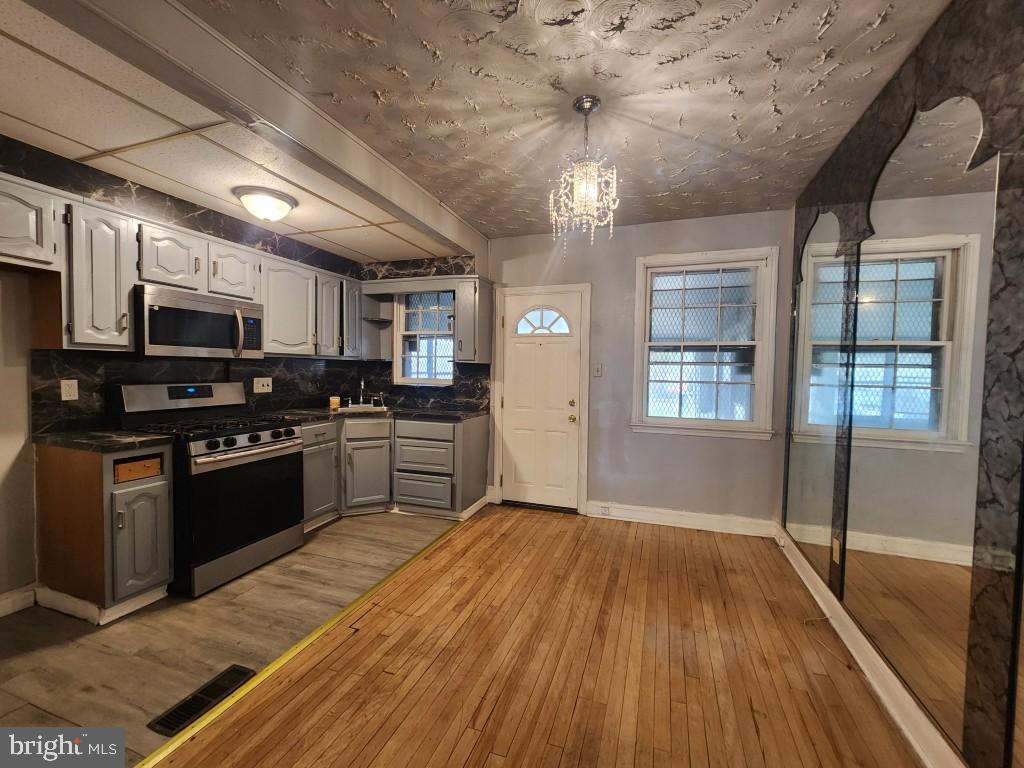 MOSHER - Residential