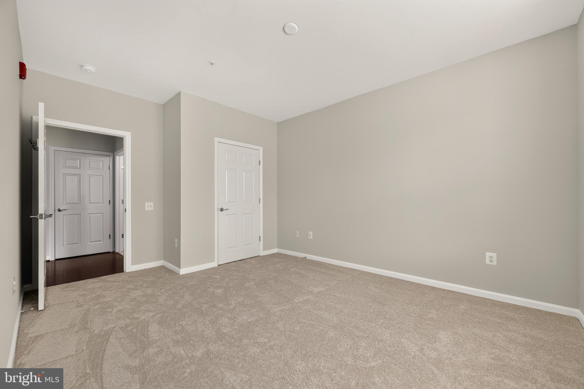 POTOMAC GREEN CONDOMINIUM - Residential