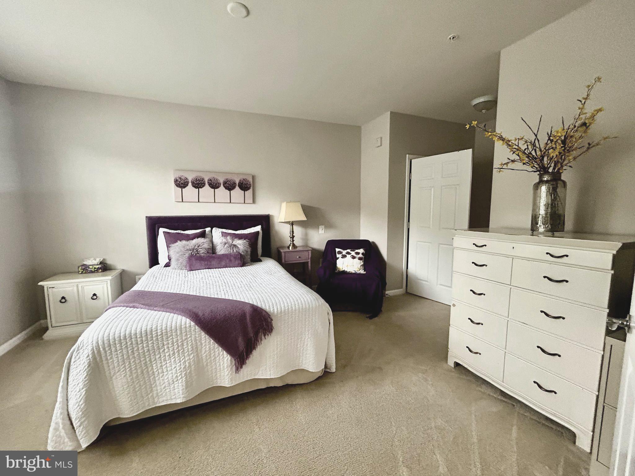 POTOMAC GREEN CONDOMINIUM - Residential