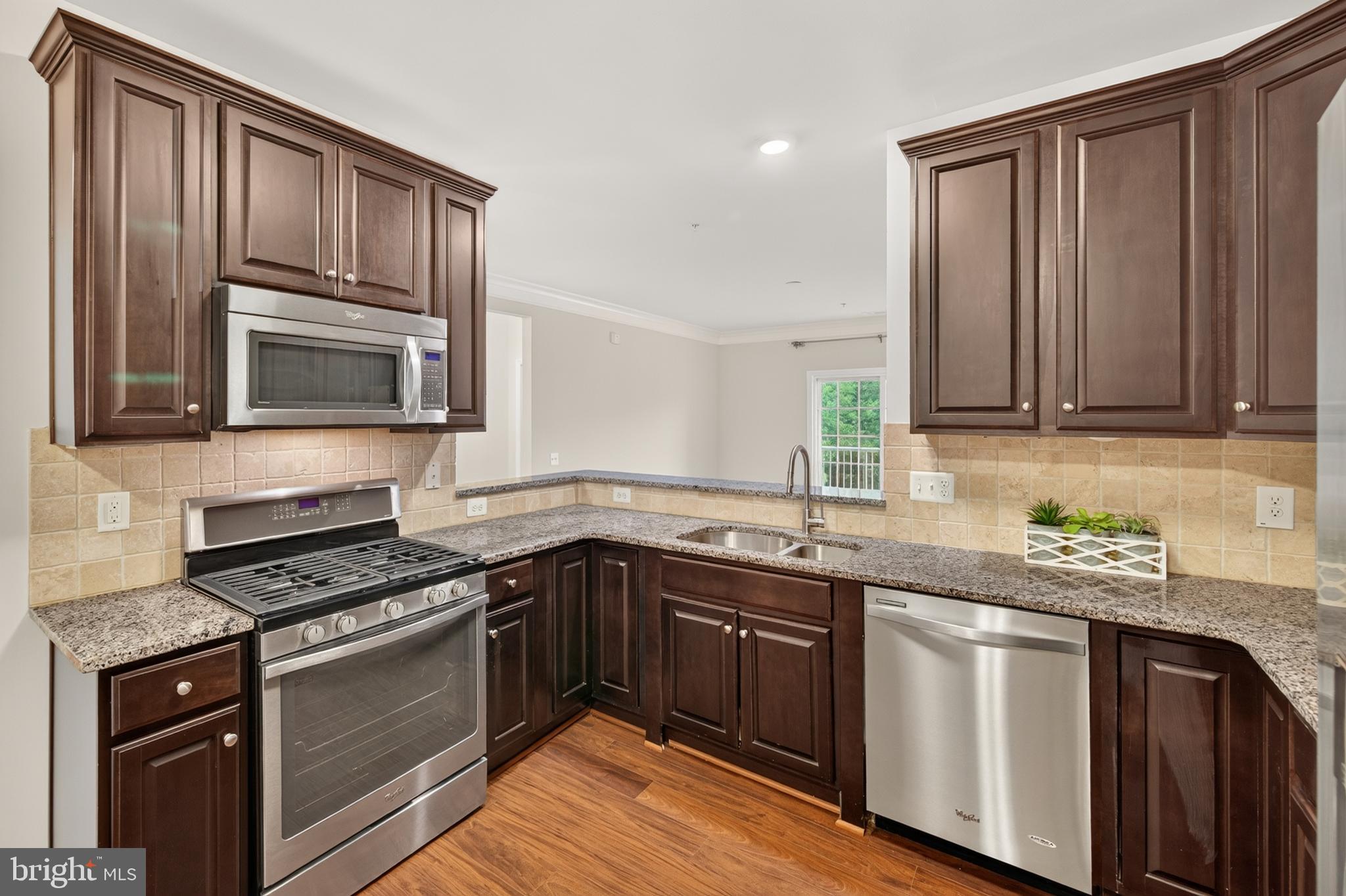 POTOMAC GREEN CONDOMINIUM - Residential