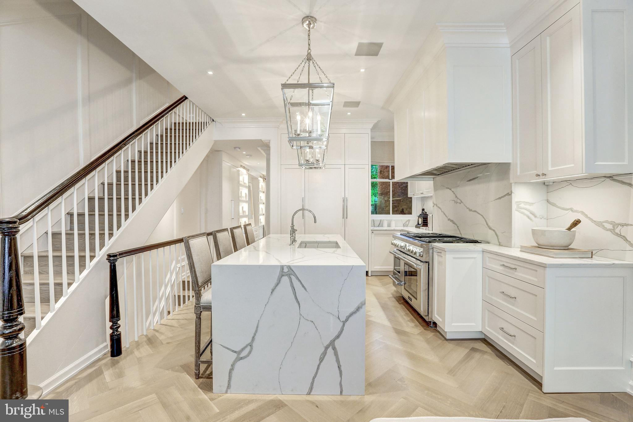 GEORGETOWN - Residential