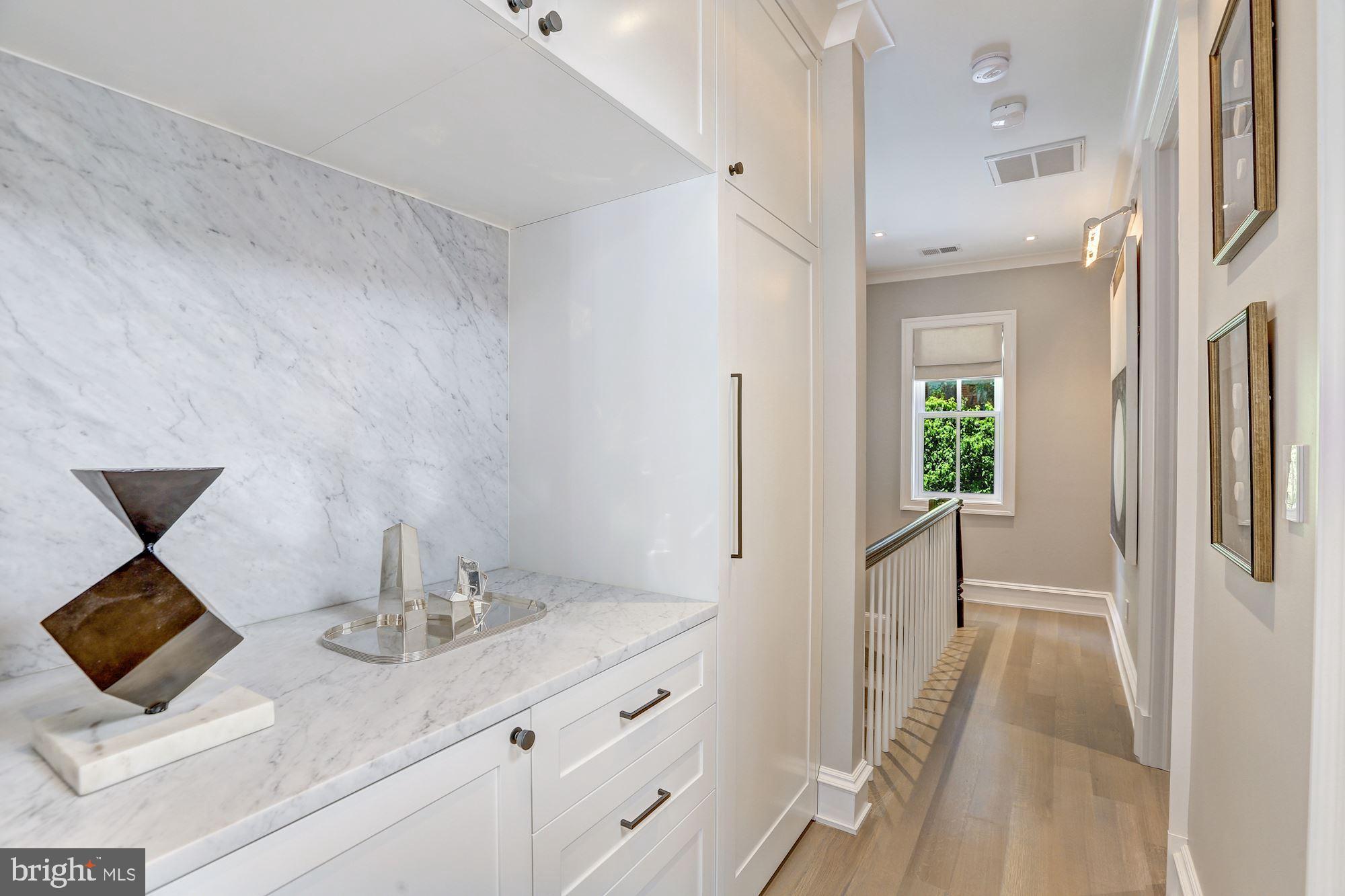 GEORGETOWN - Residential