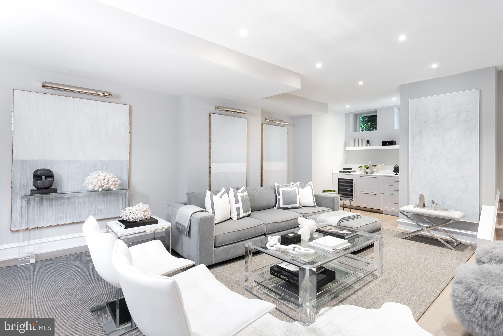 GEORGETOWN - Residential
