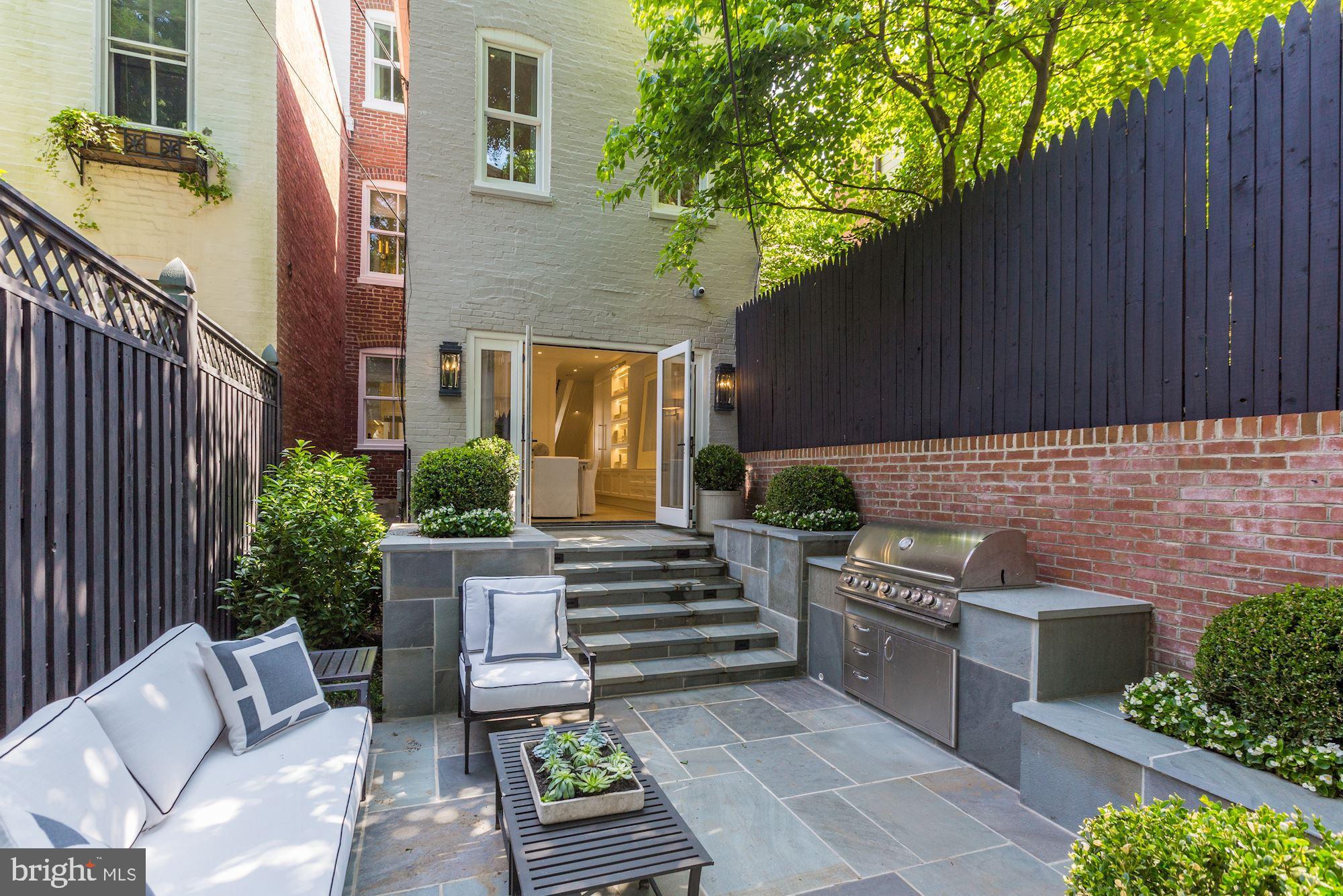 GEORGETOWN - Residential