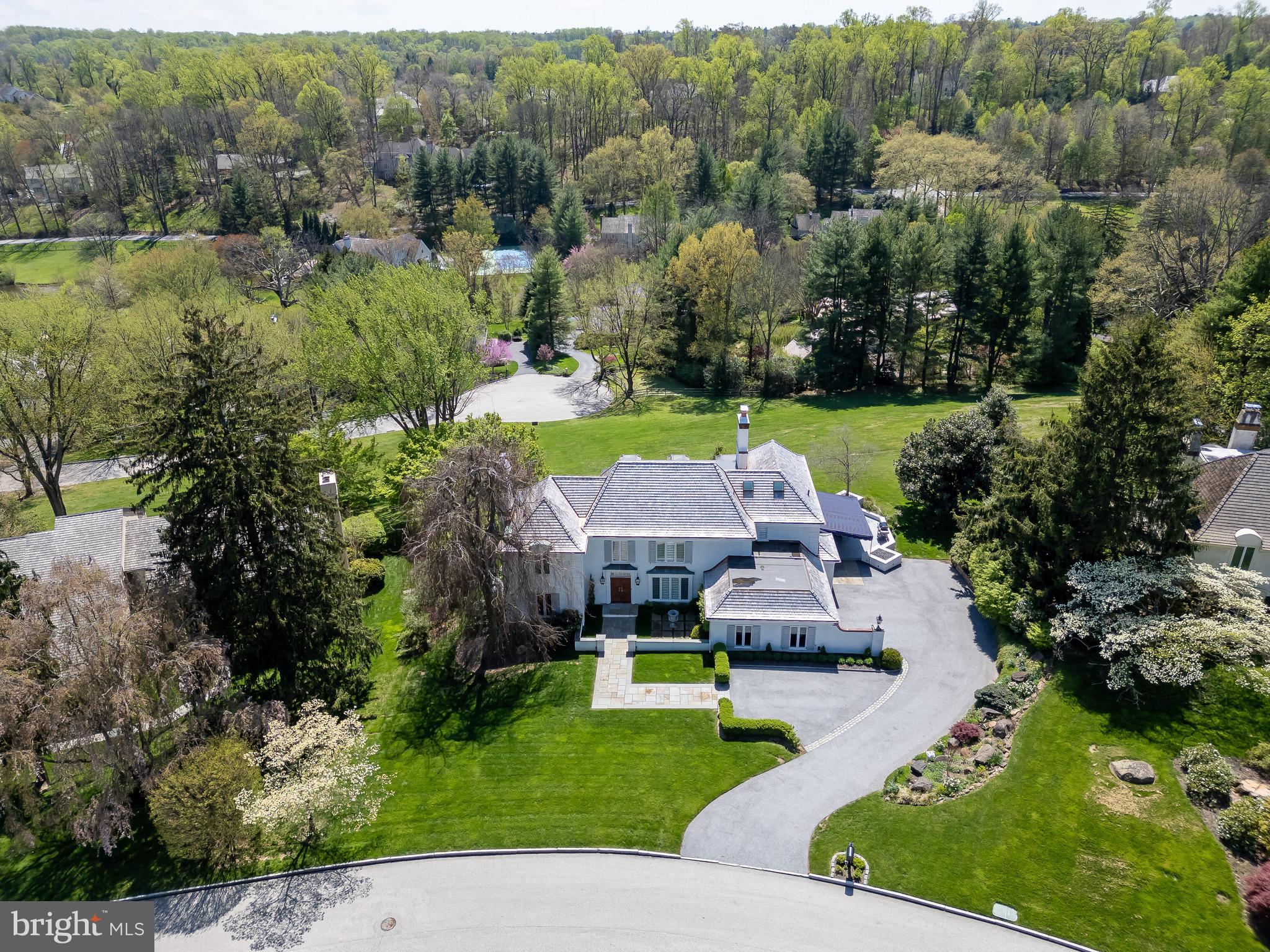 RAVENSCLIFF - Residential