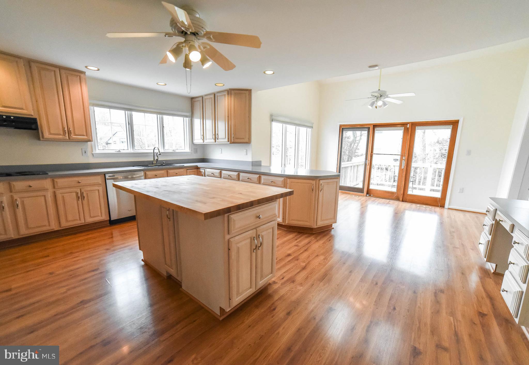 KINGS GRANT LA PLATA - Residential