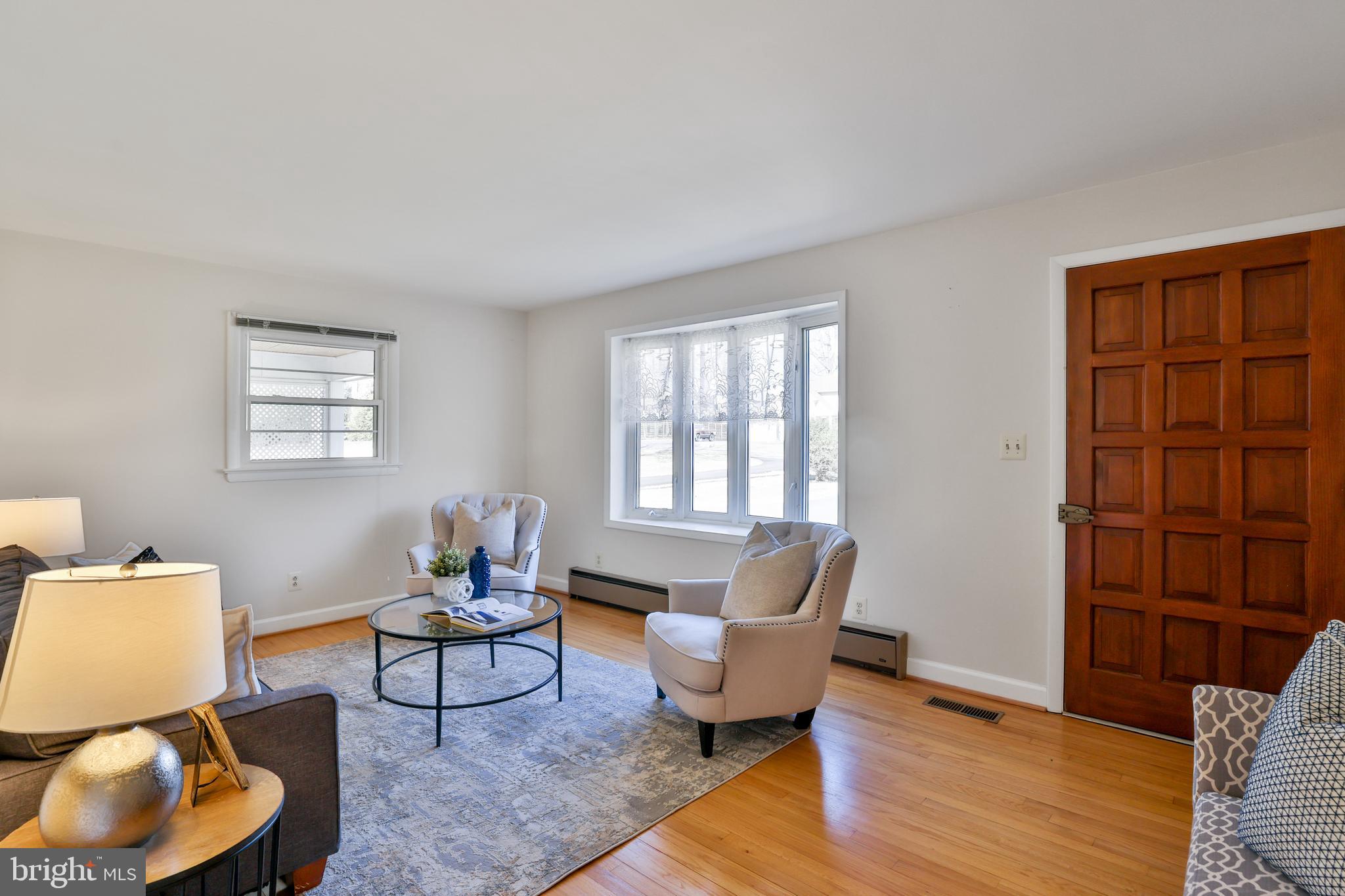 LAKEWAY - Residential