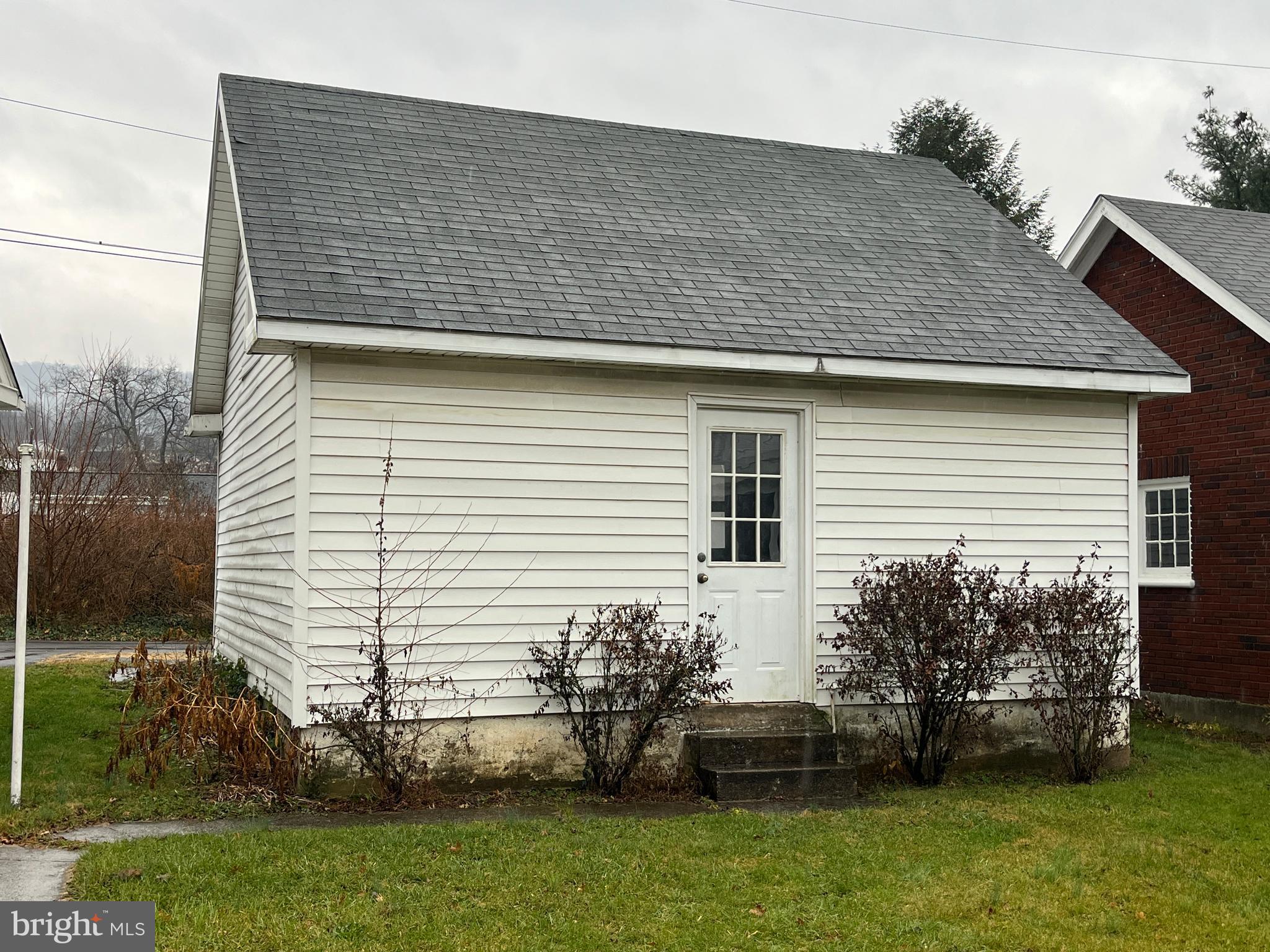 LEWISTOWN BORO - Residential
