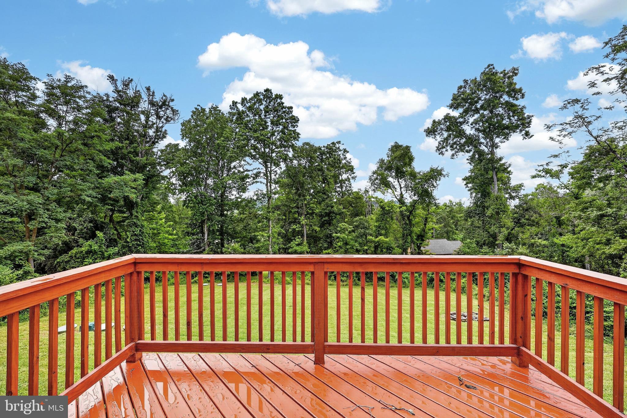 SHEN FARMS MT LAKE - Residential