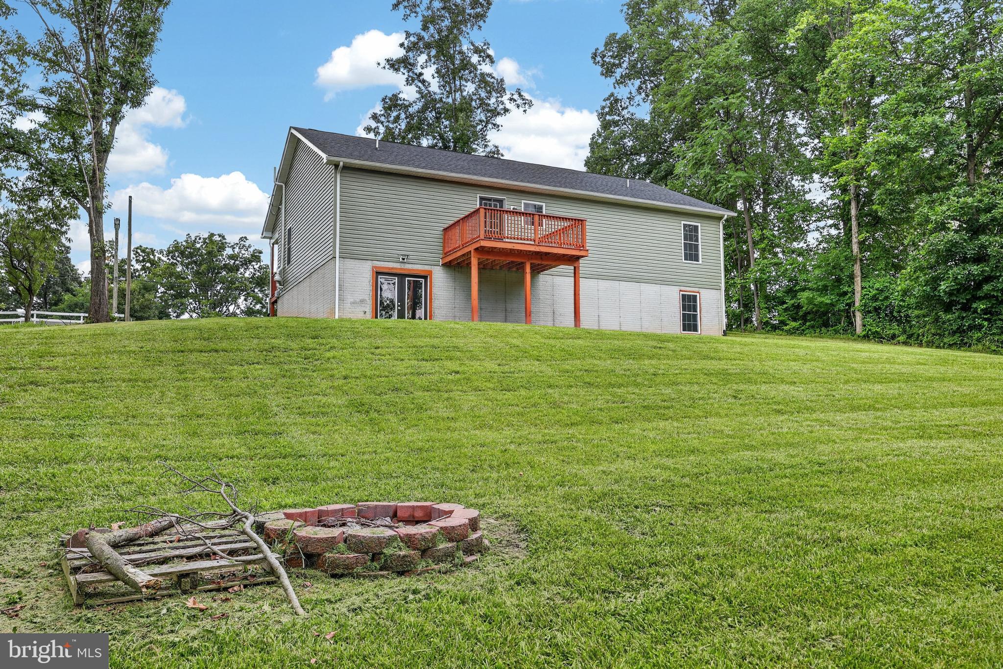 SHEN FARMS MT LAKE - Residential