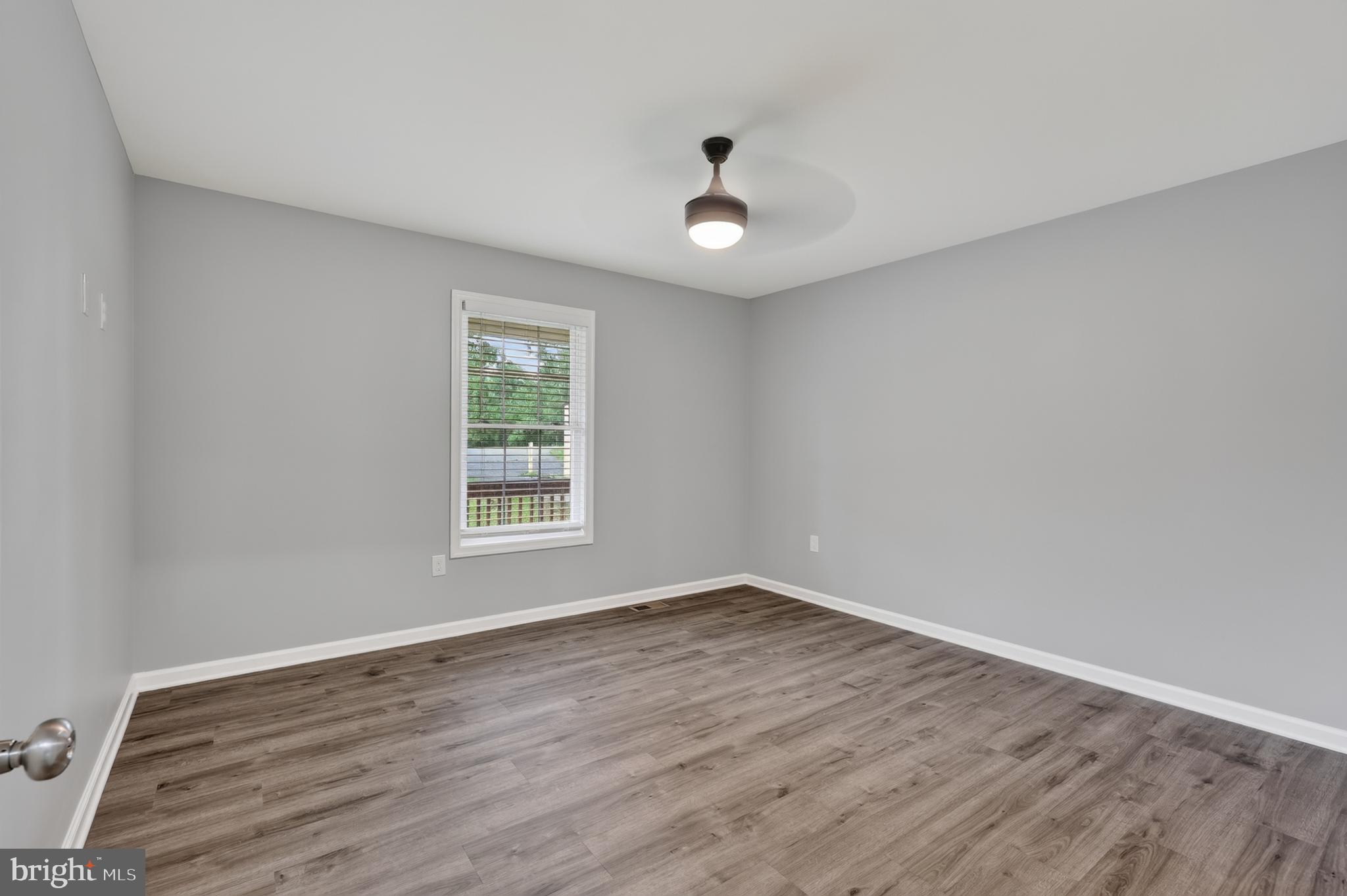 SHEN FARMS MT LAKE - Residential