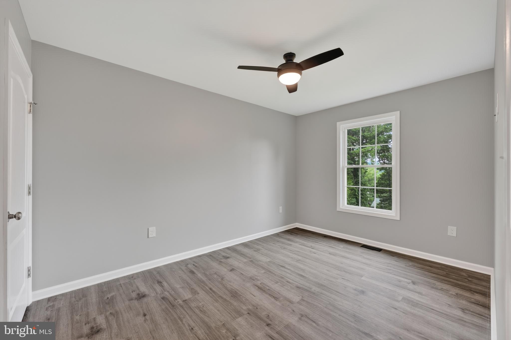 SHEN FARMS MT LAKE - Residential