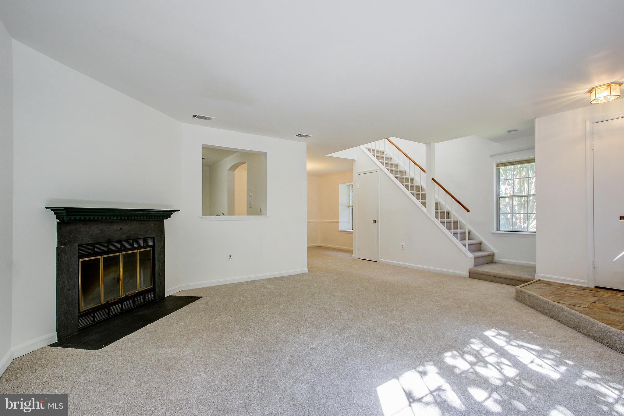 WILLOW COVE MANORS - Residential