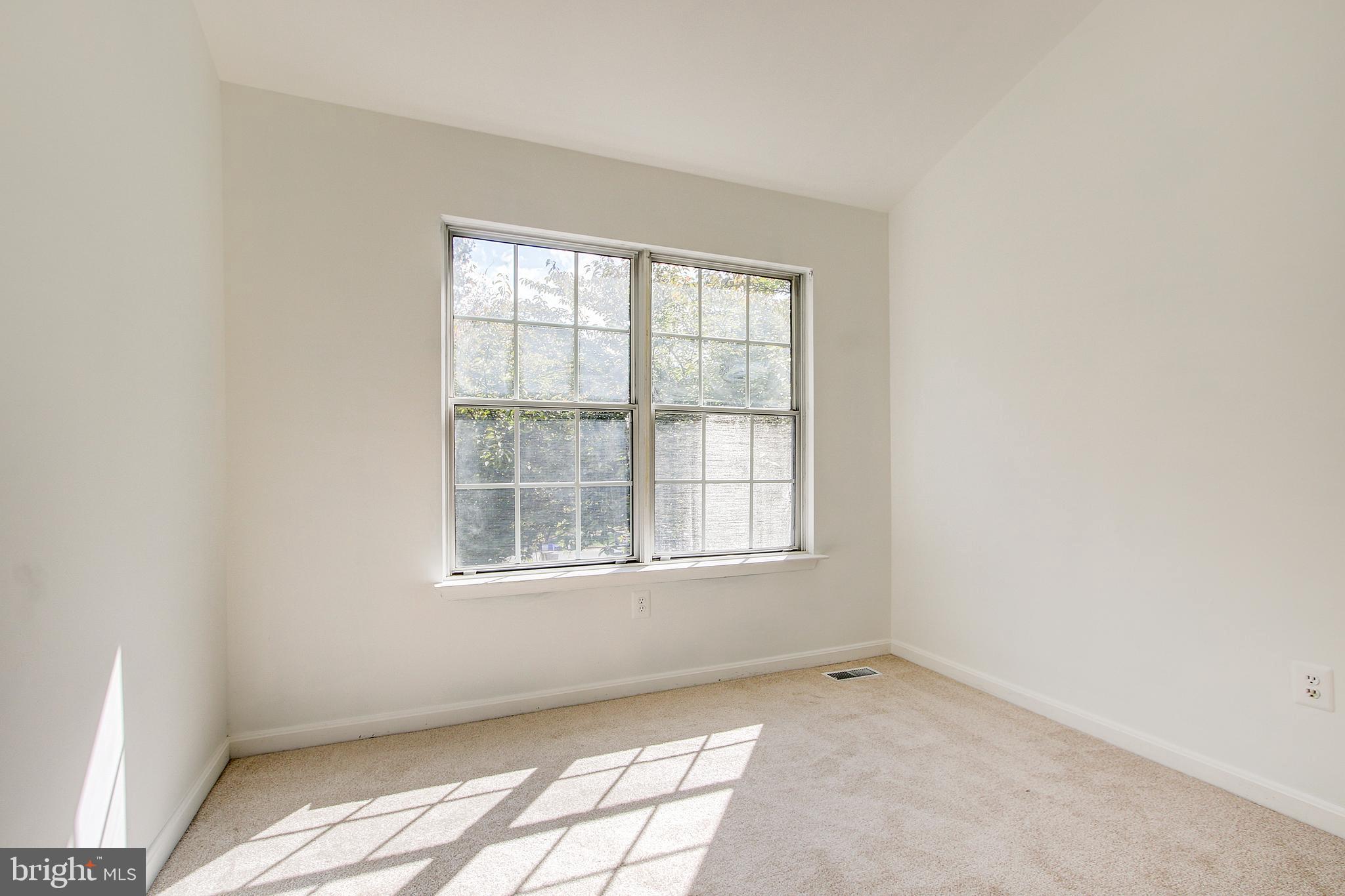 WILLOW COVE MANORS - Residential