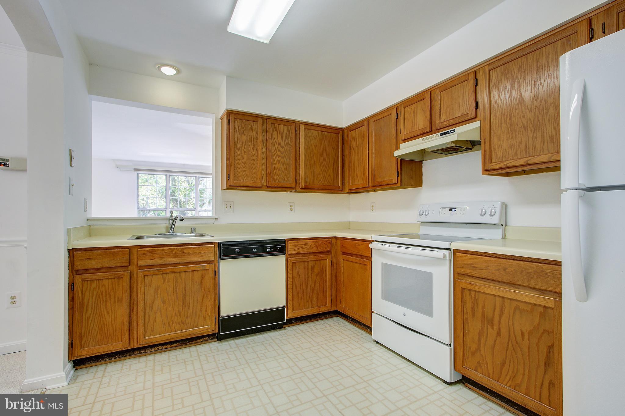 WILLOW COVE MANORS - Residential