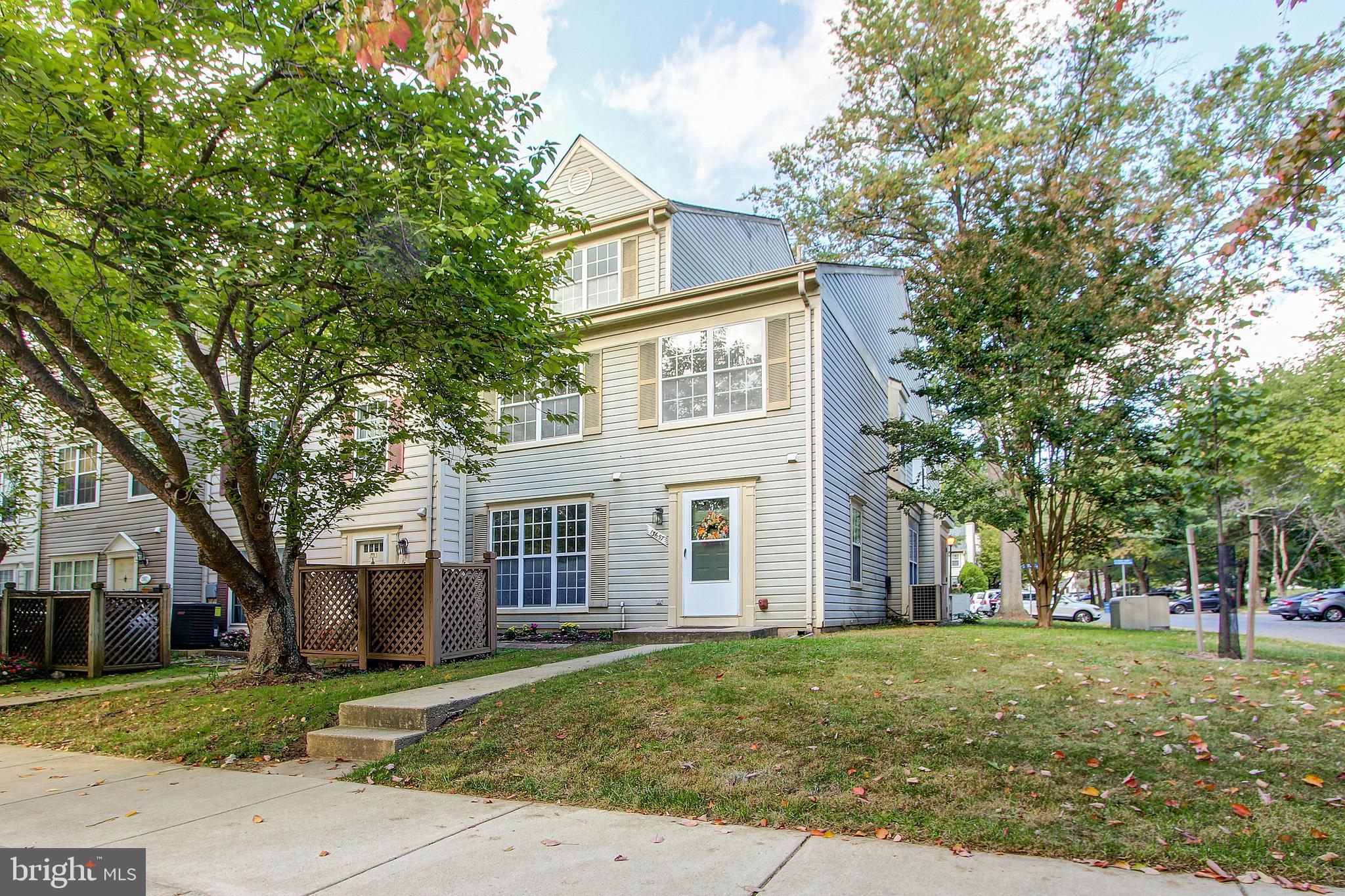 WILLOW COVE MANORS - Residential