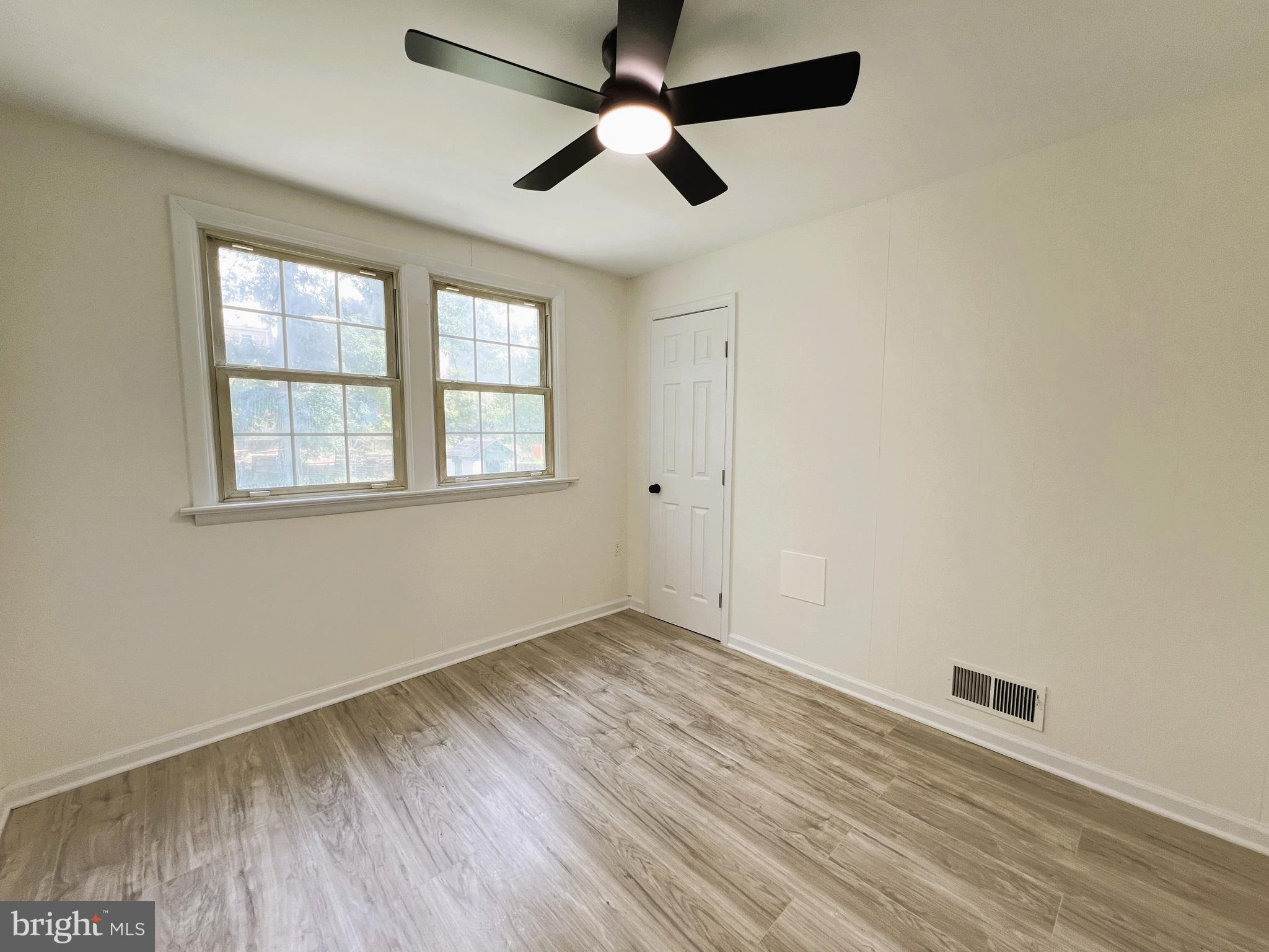 EDMONSTON - Residential