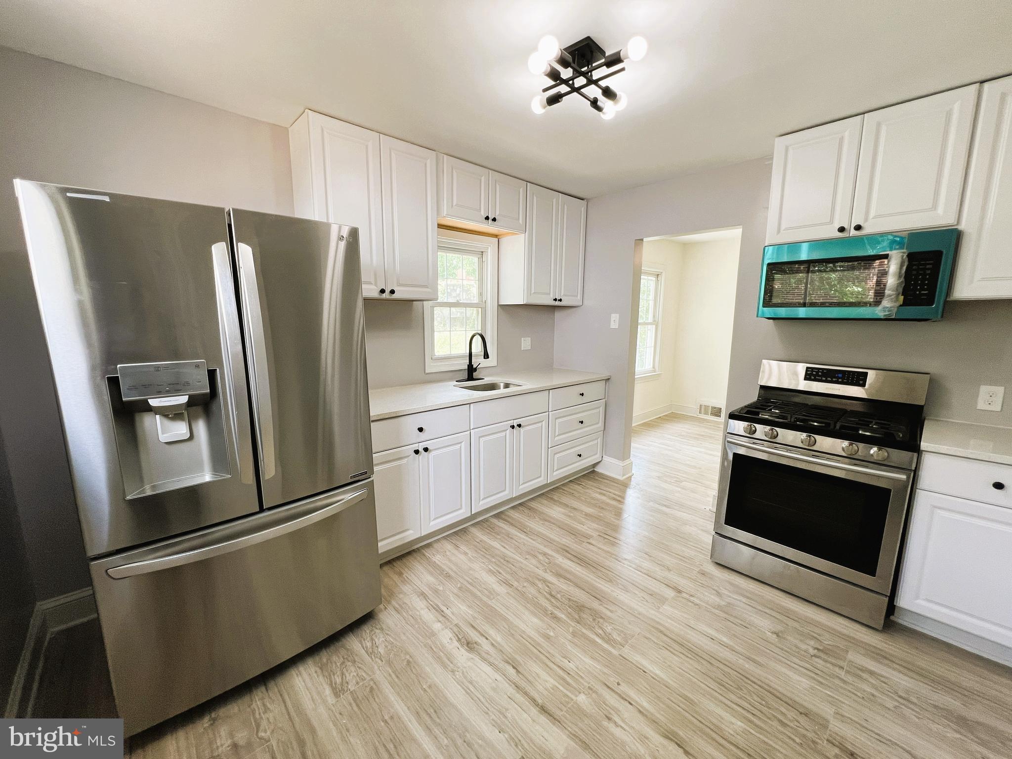 EDMONSTON - Residential