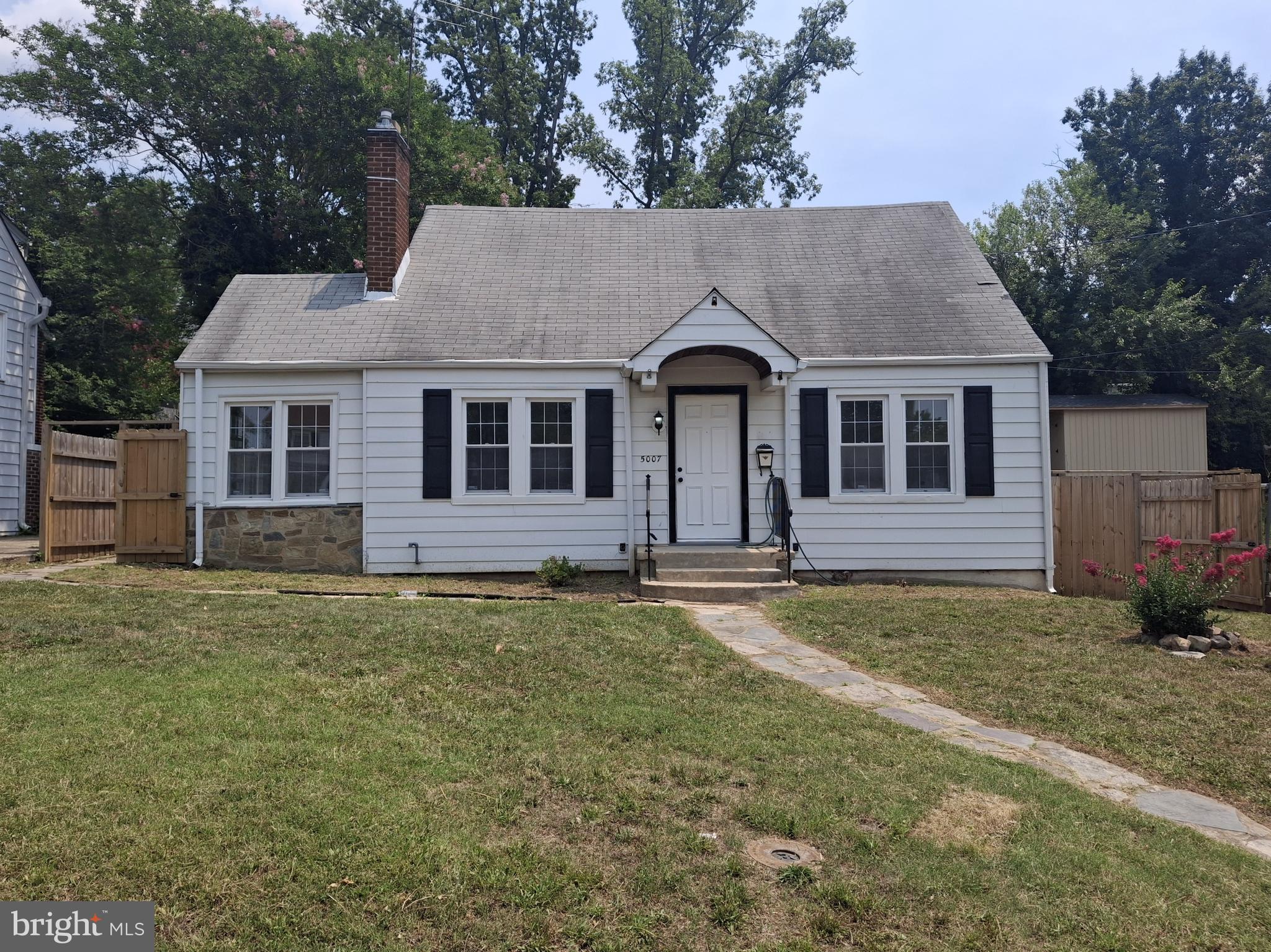 EDMONSTON - Residential