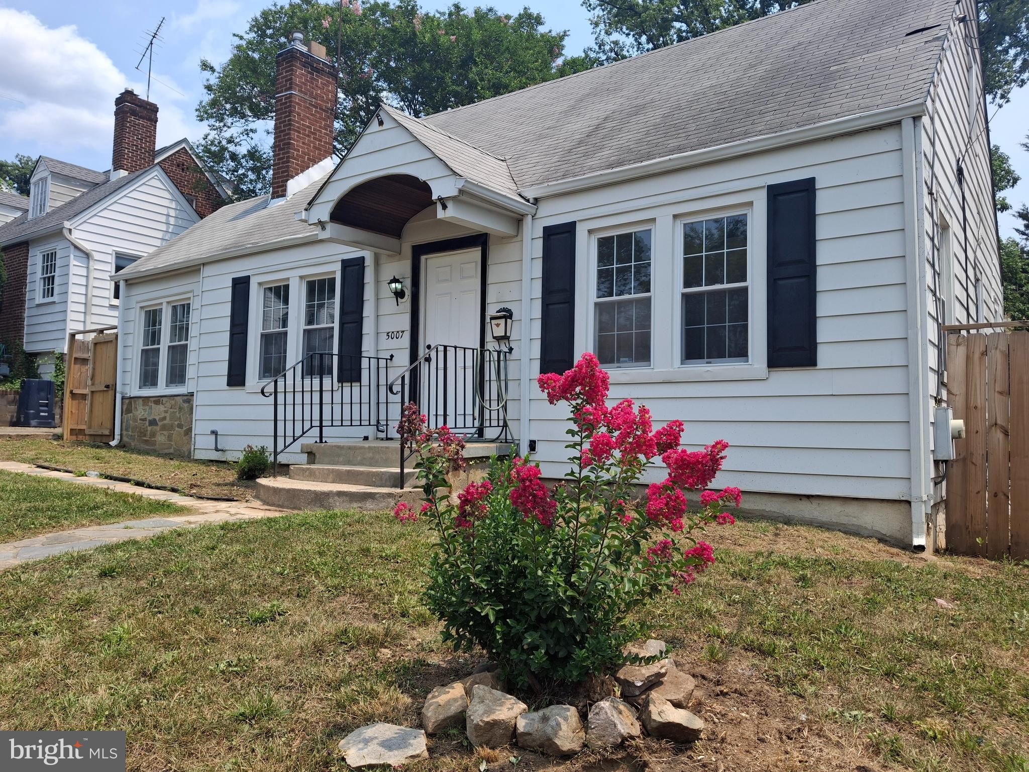 EDMONSTON - Residential
