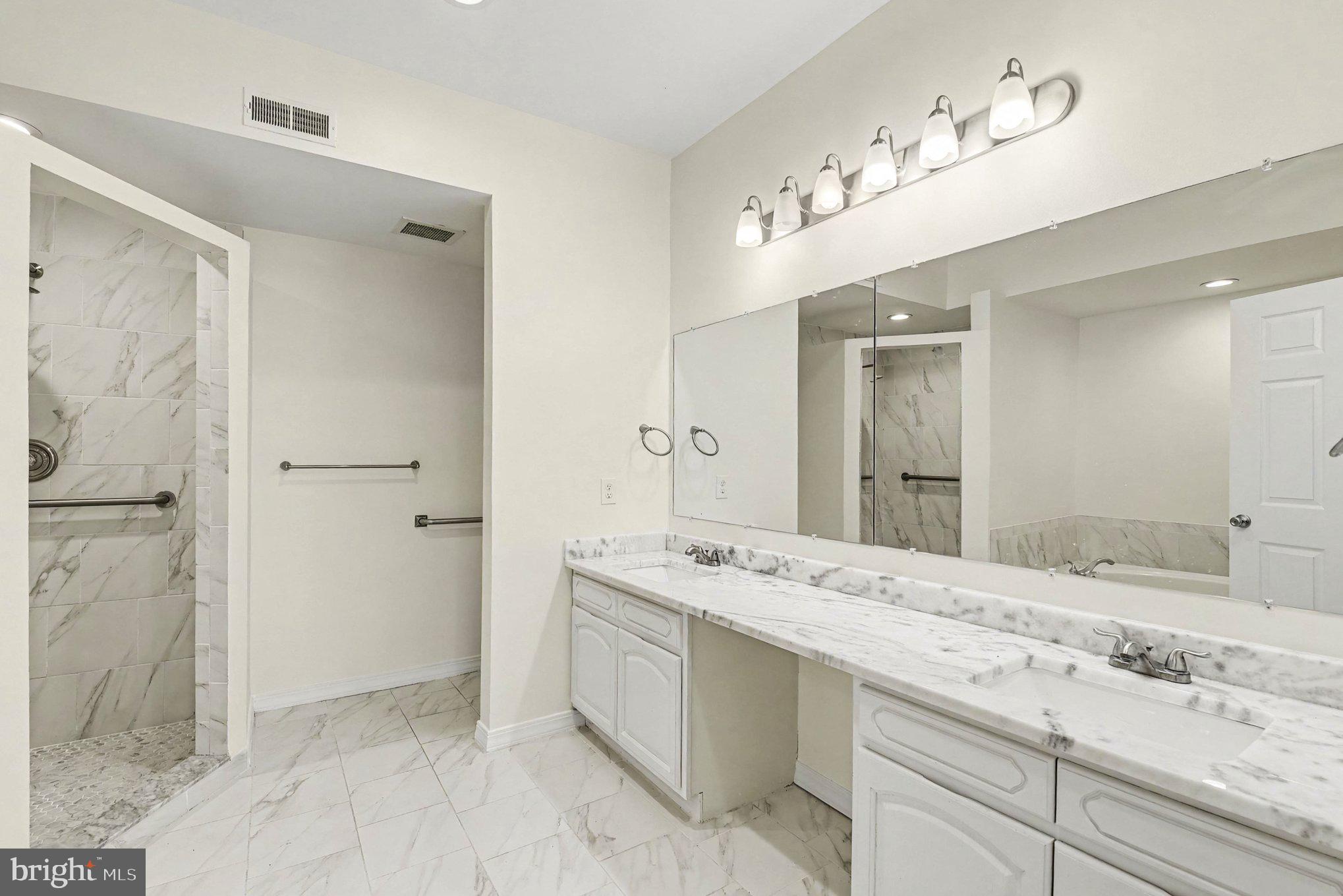 OWENS LANDING - Residential