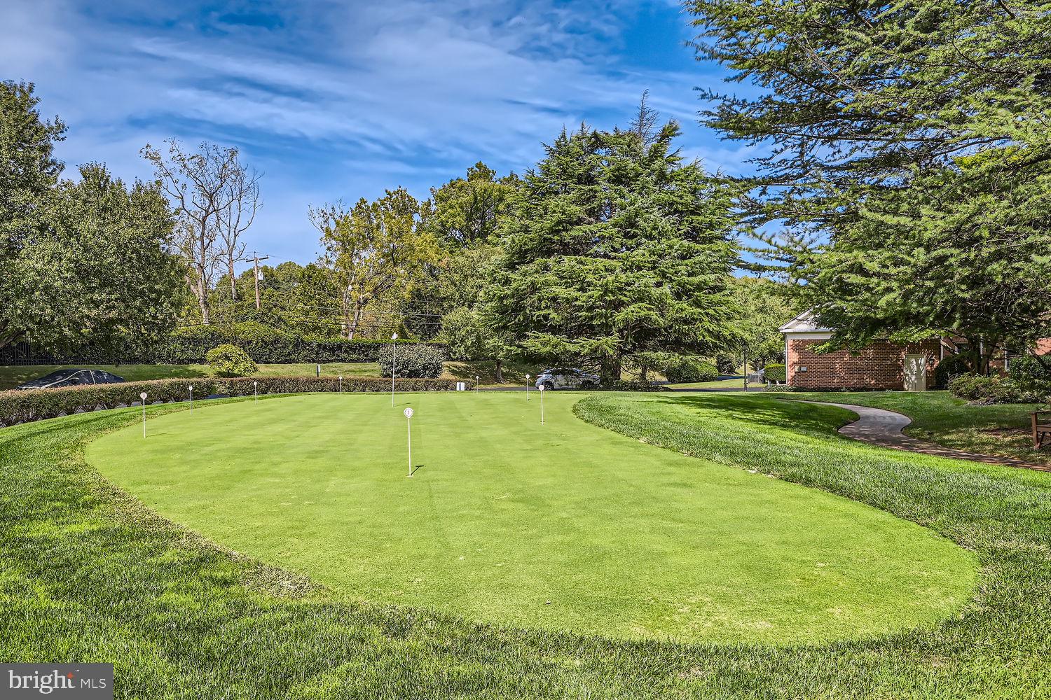 LUTHERVILLE - Residential