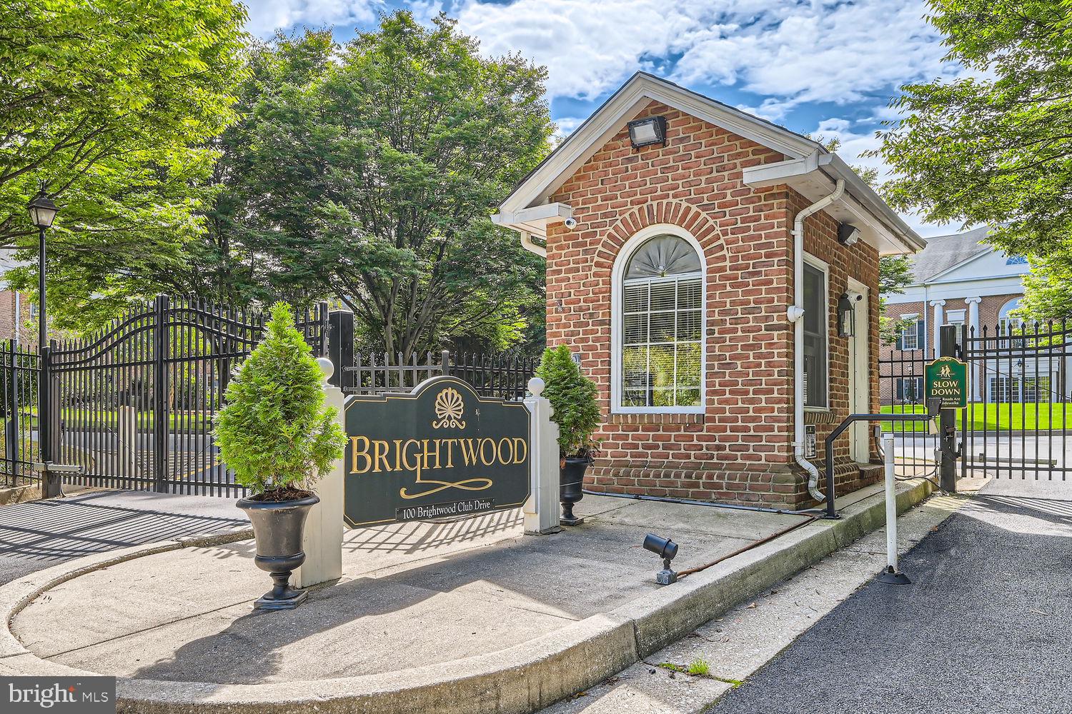 LUTHERVILLE - Residential