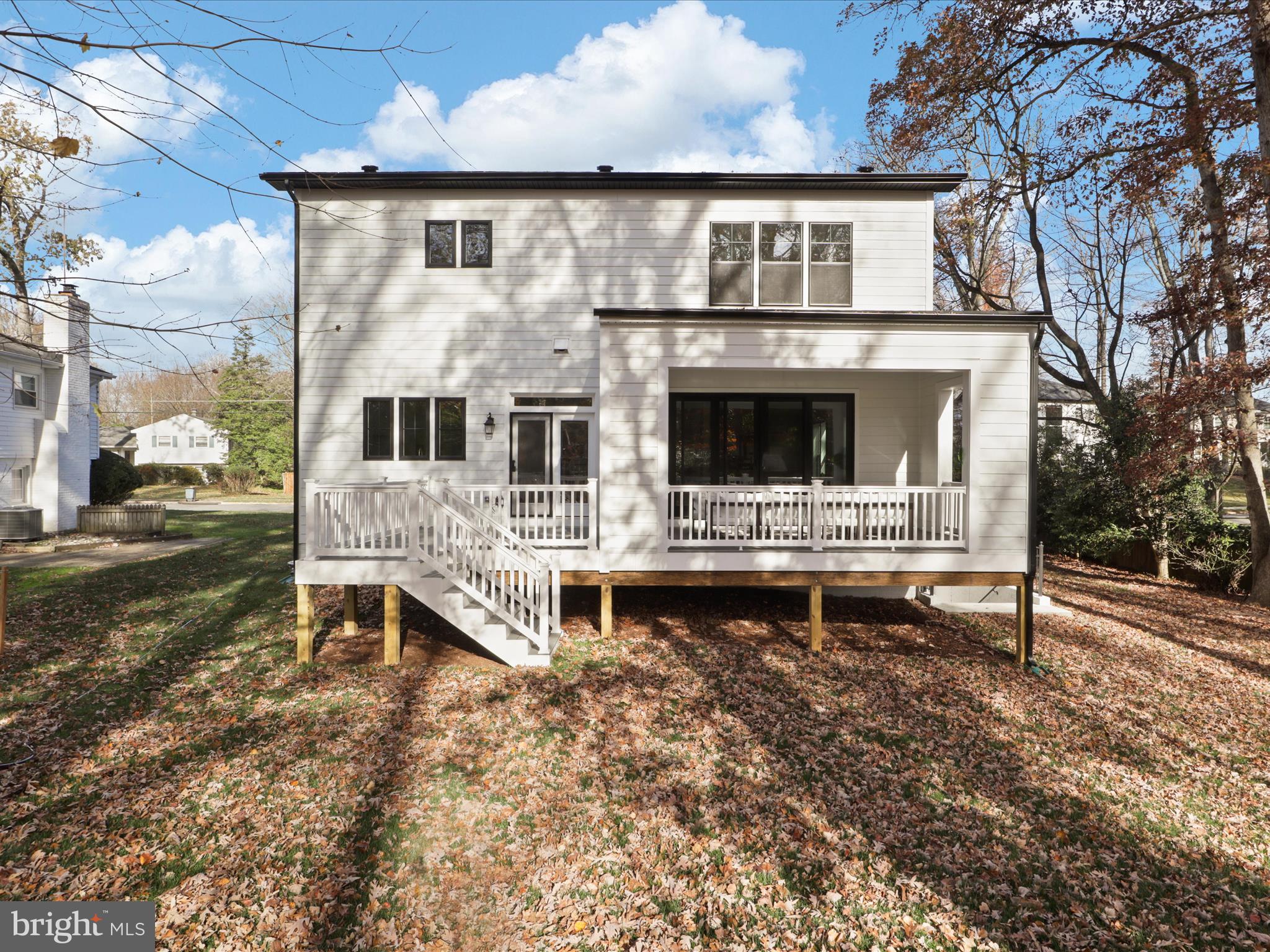 VIENNA WOODS - Residential