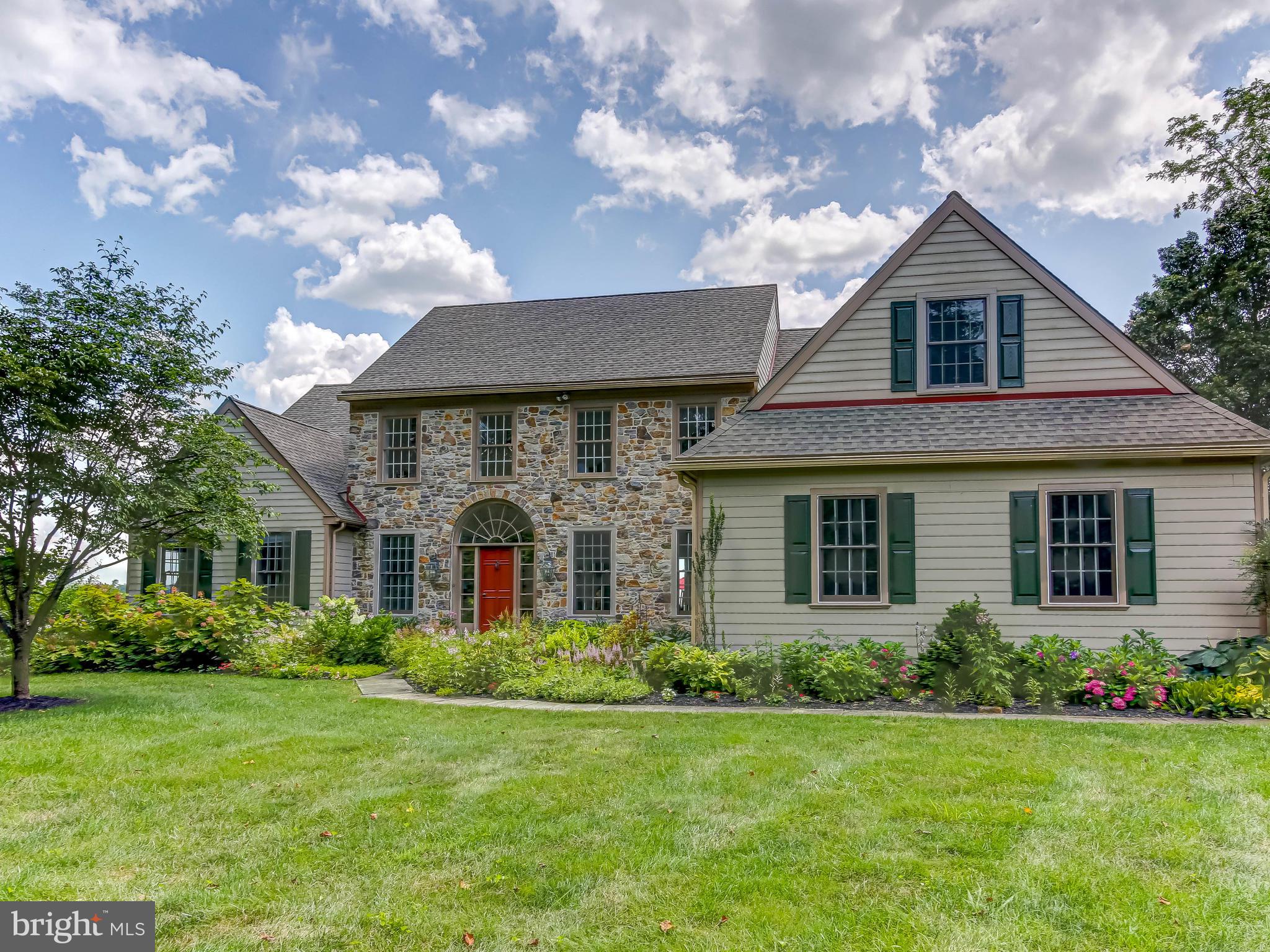 HERITAGE AT PARKE FA - Residential