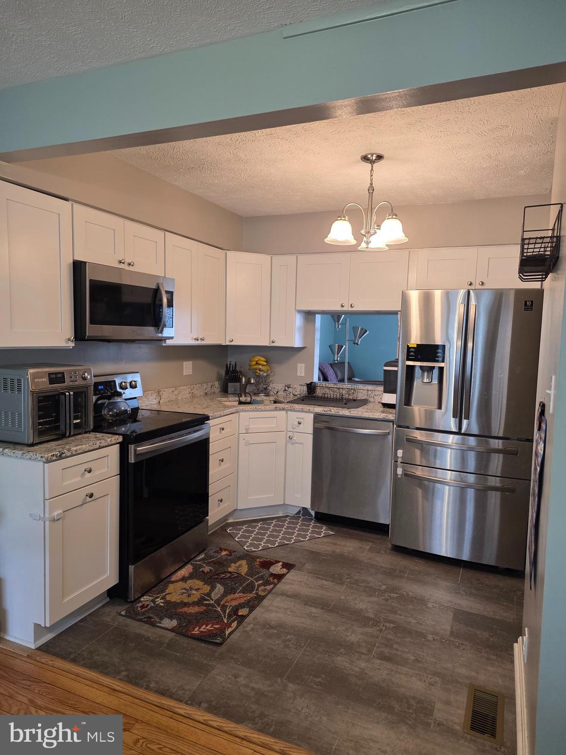 WOODSHIRE VILLAGE - Residential