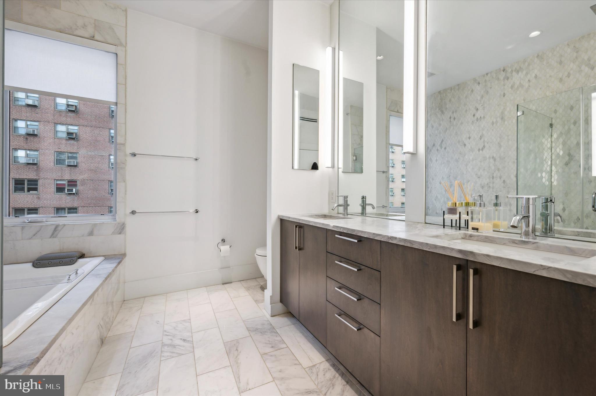 FITLER SQUARE - Residential