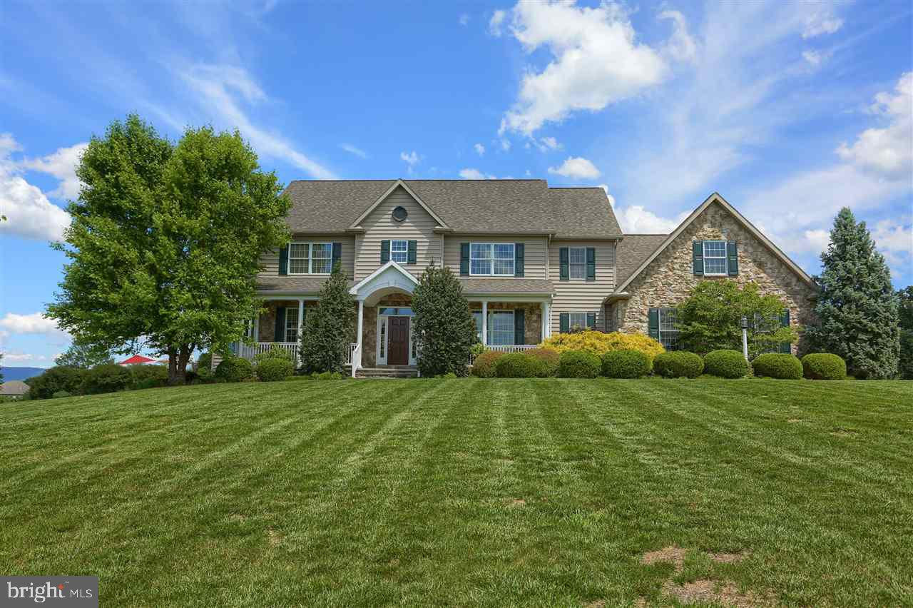 HILLSIDE FARMS - Residential