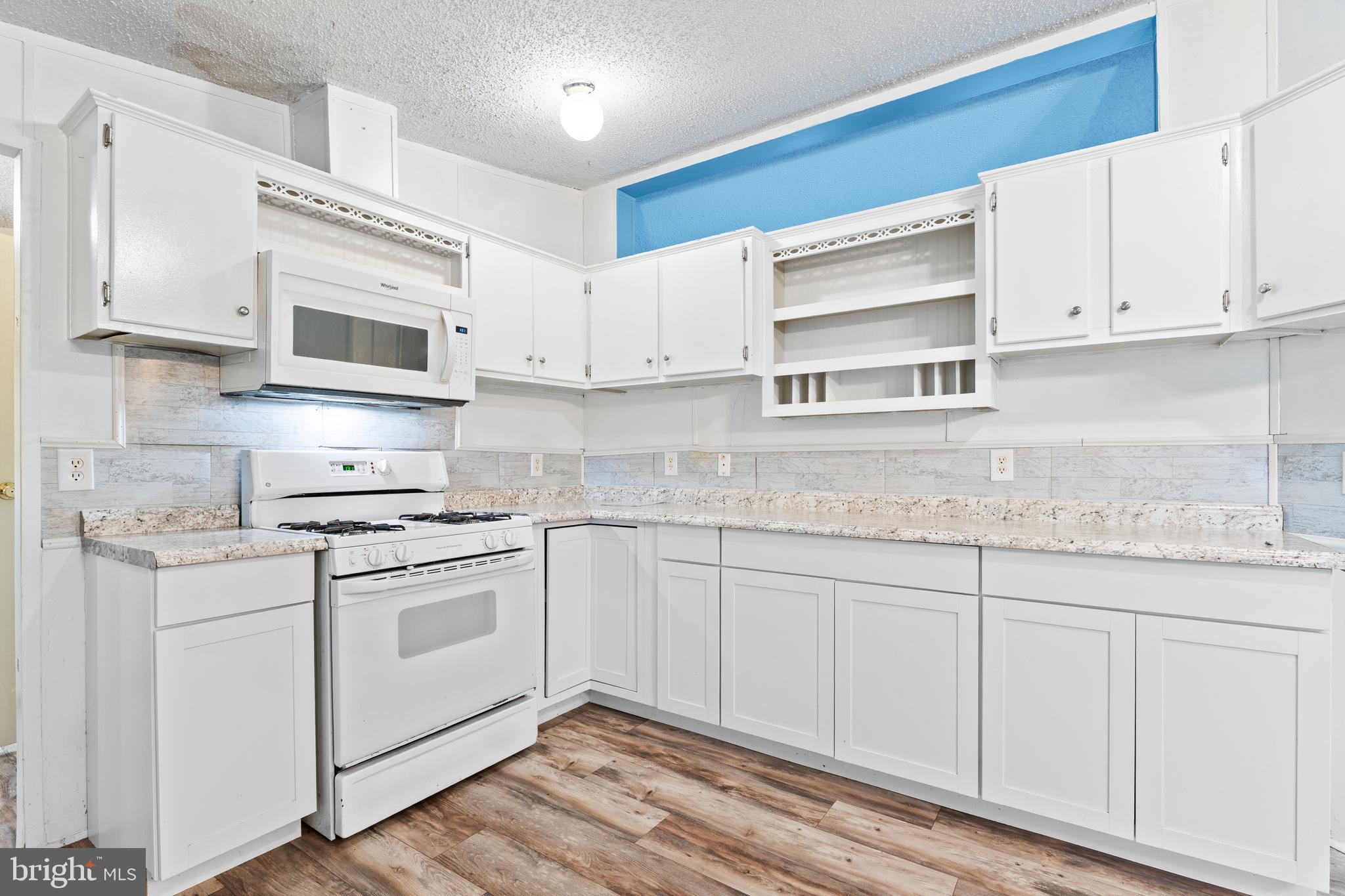 NEROS ACRES - Residential