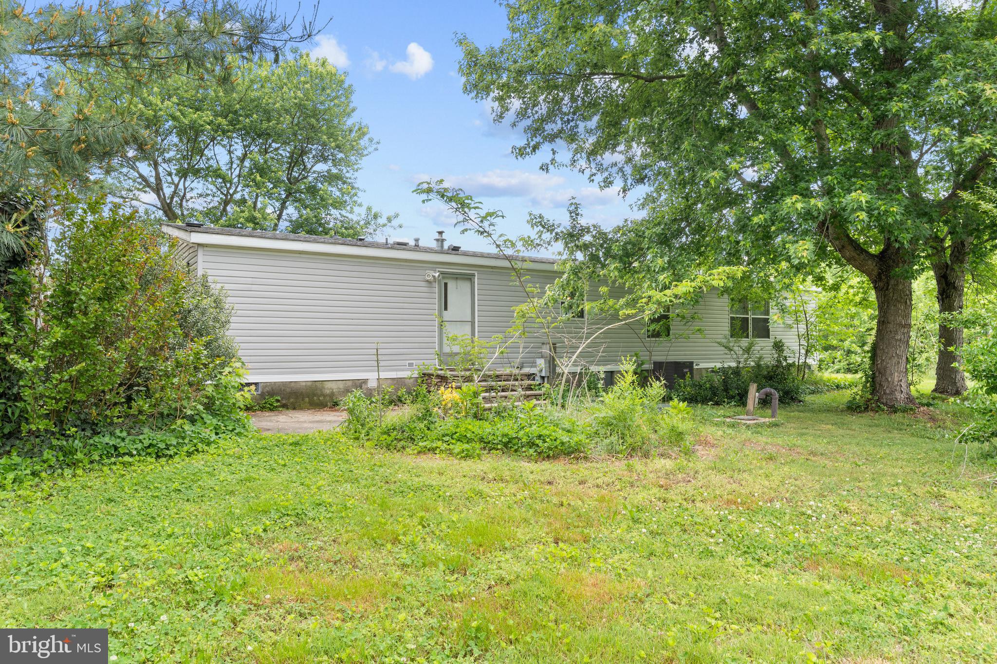NEROS ACRES - Residential