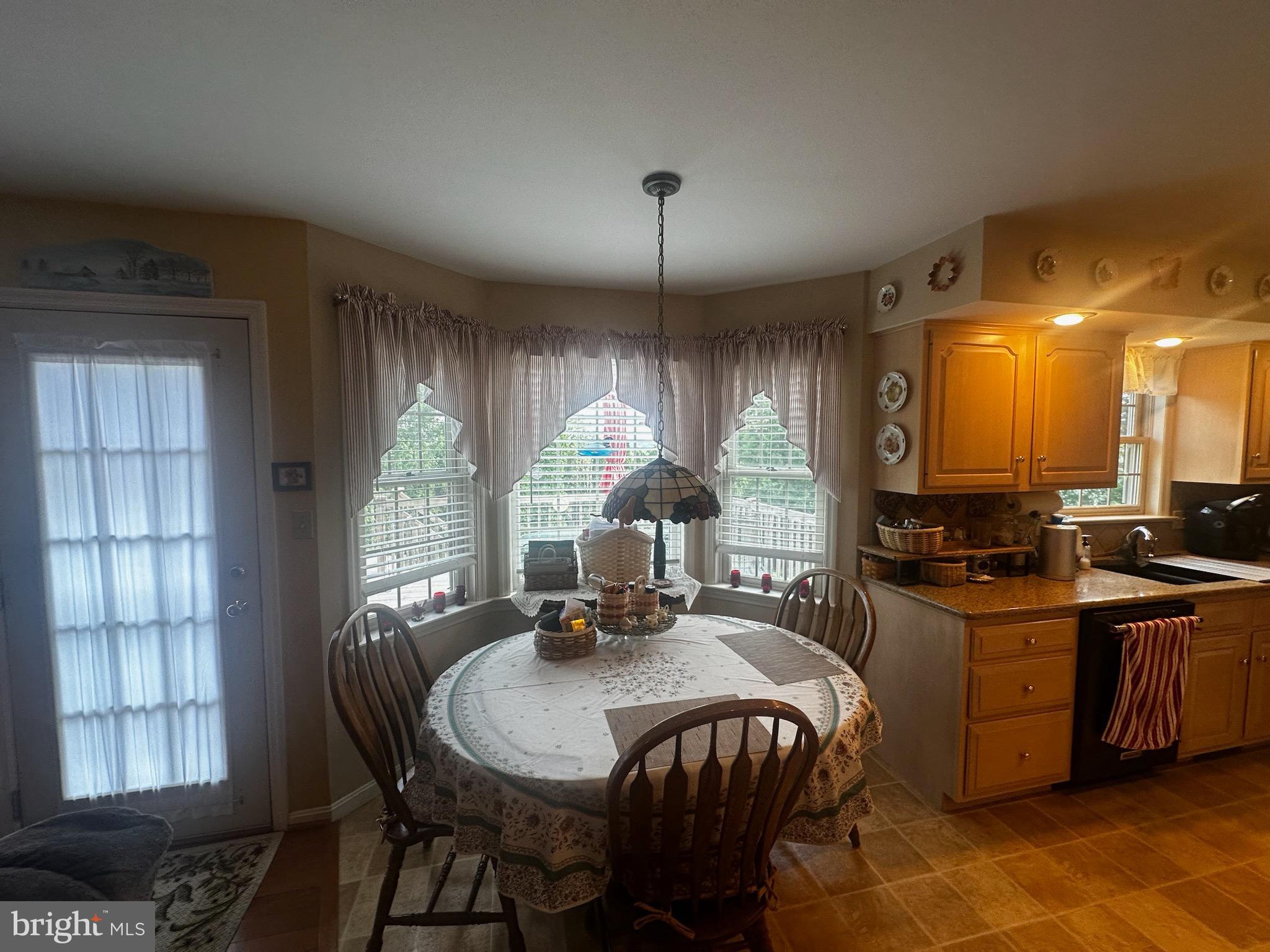 BROOKRIDGE ESTATES - Residential