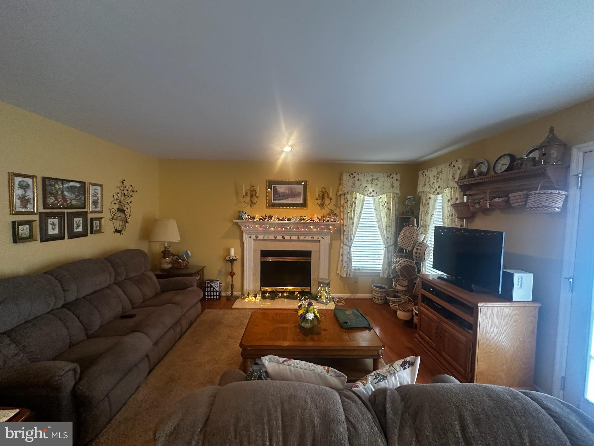 BROOKRIDGE ESTATES - Residential
