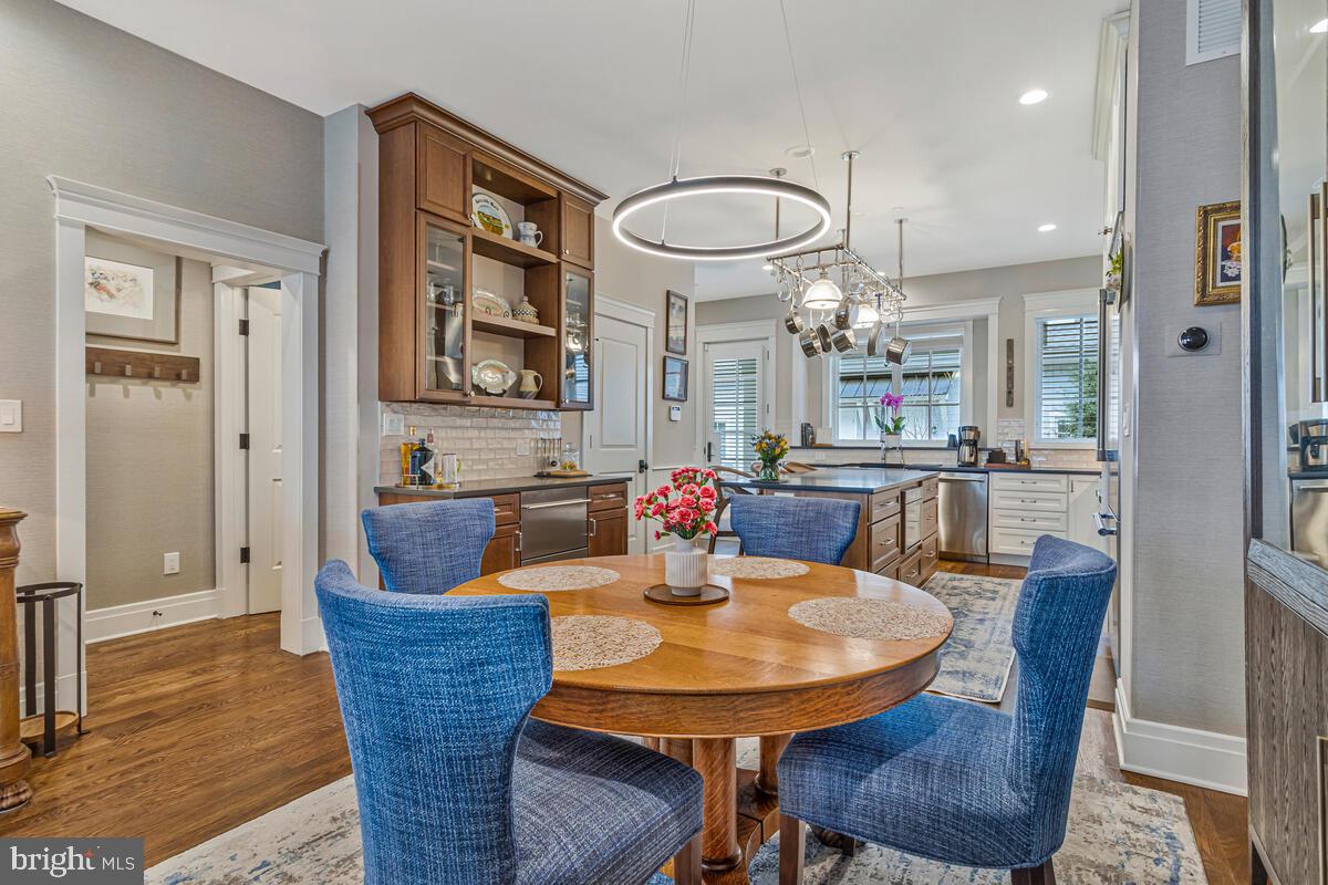 EASTPORT - Residential