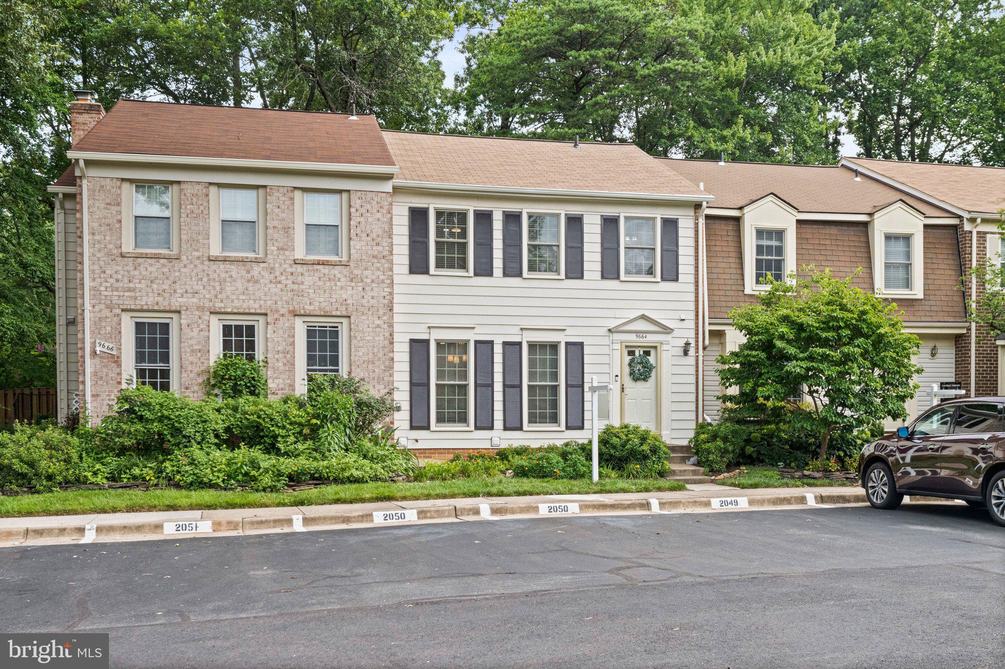 COUNTRY CREEK - Residential