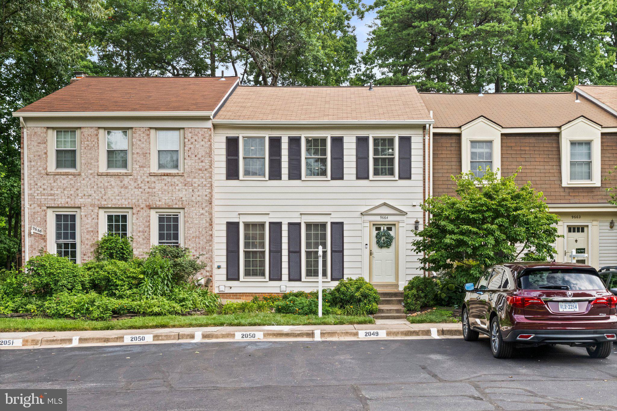 COUNTRY CREEK - Residential