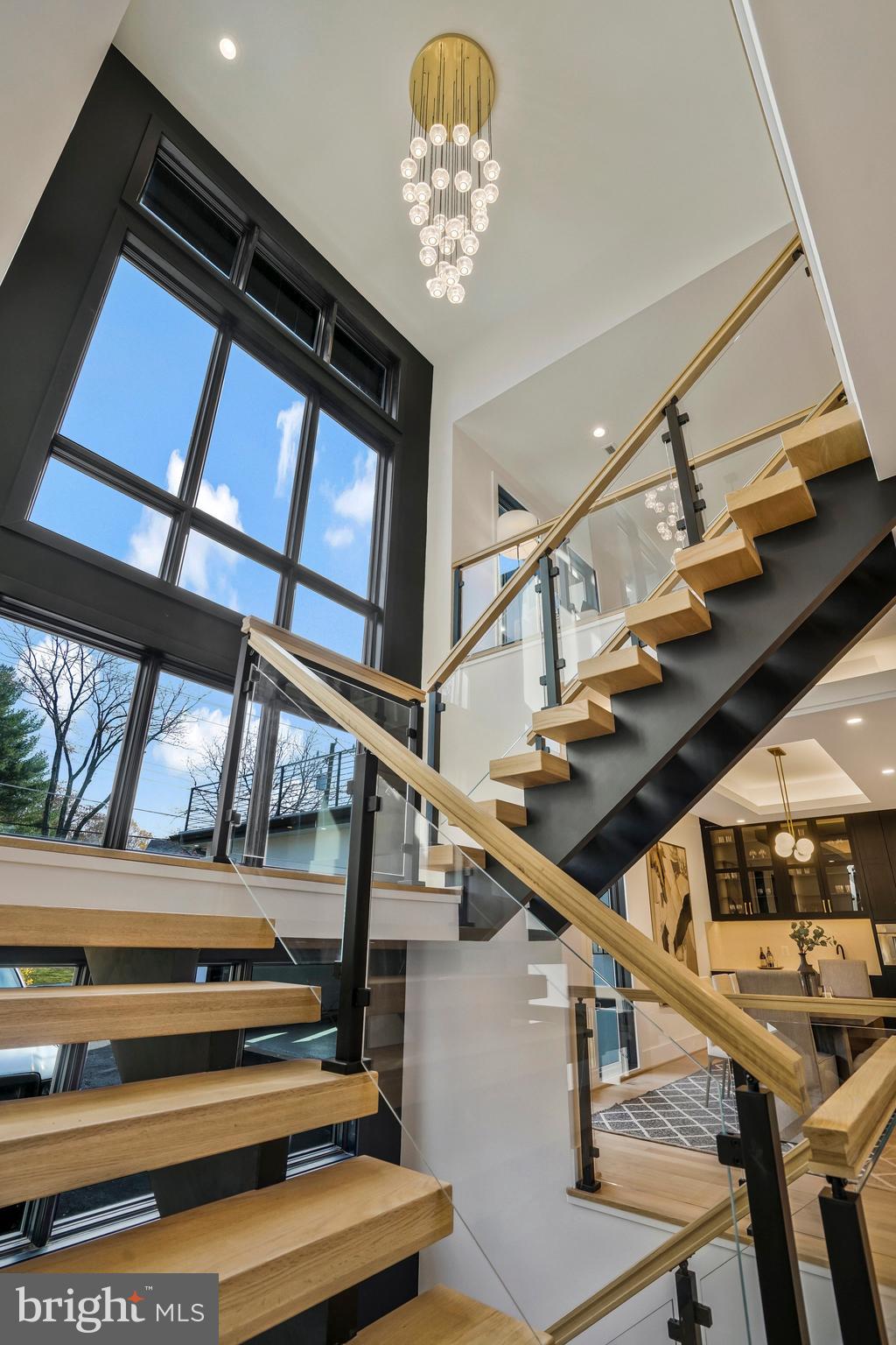 BROOKHAVEN - Residential