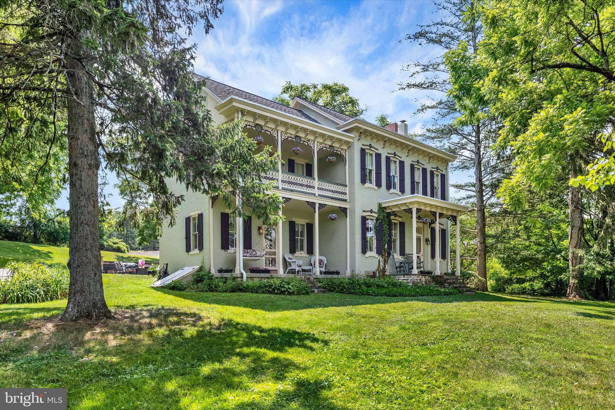 FOX HILL - Residential