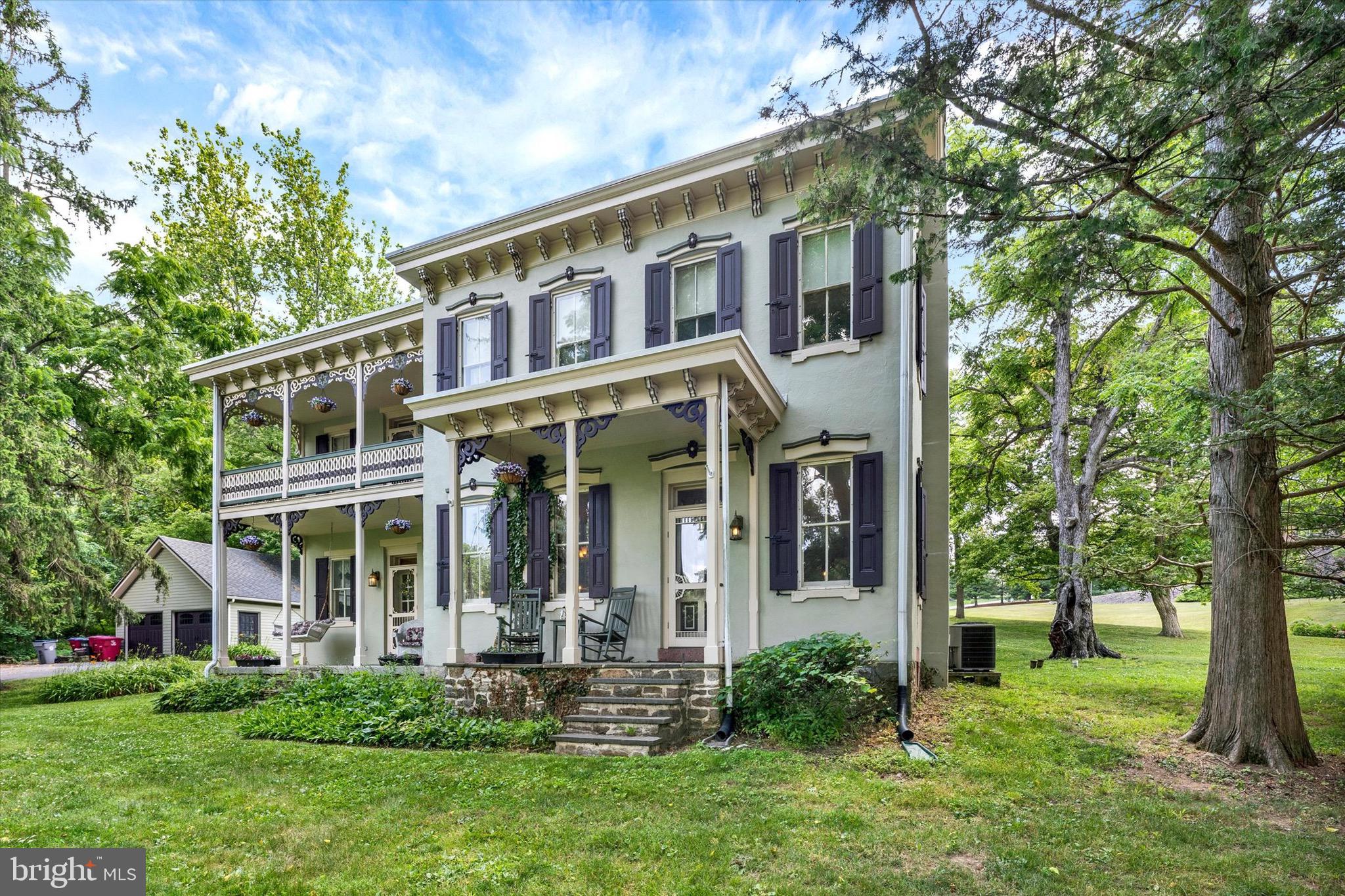 FOX HILL - Residential