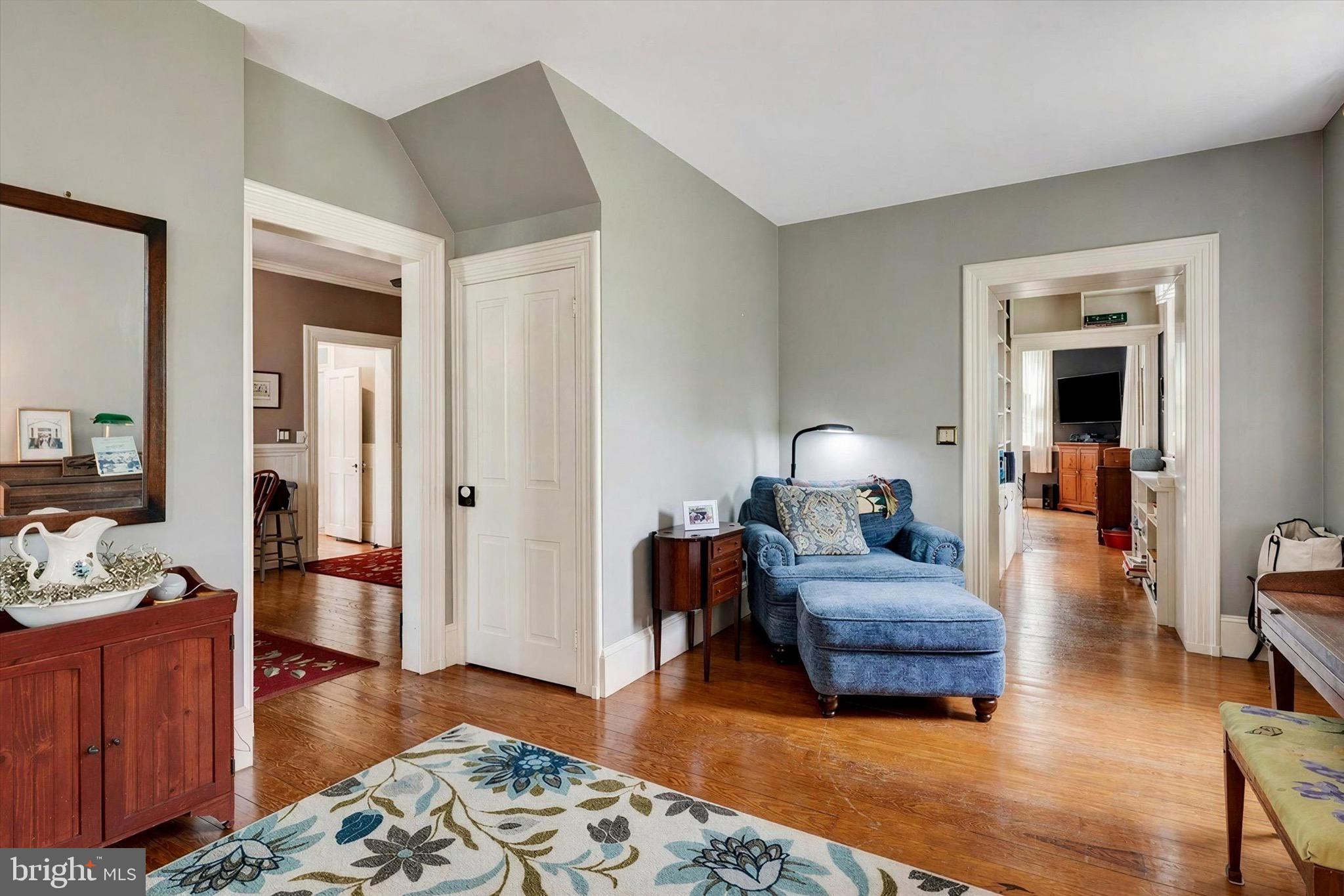 FOX HILL - Residential