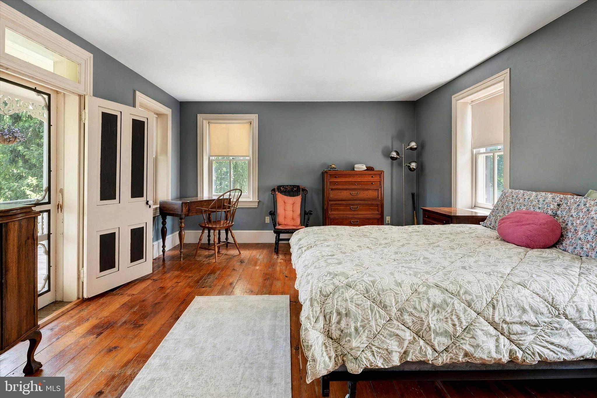 FOX HILL - Residential