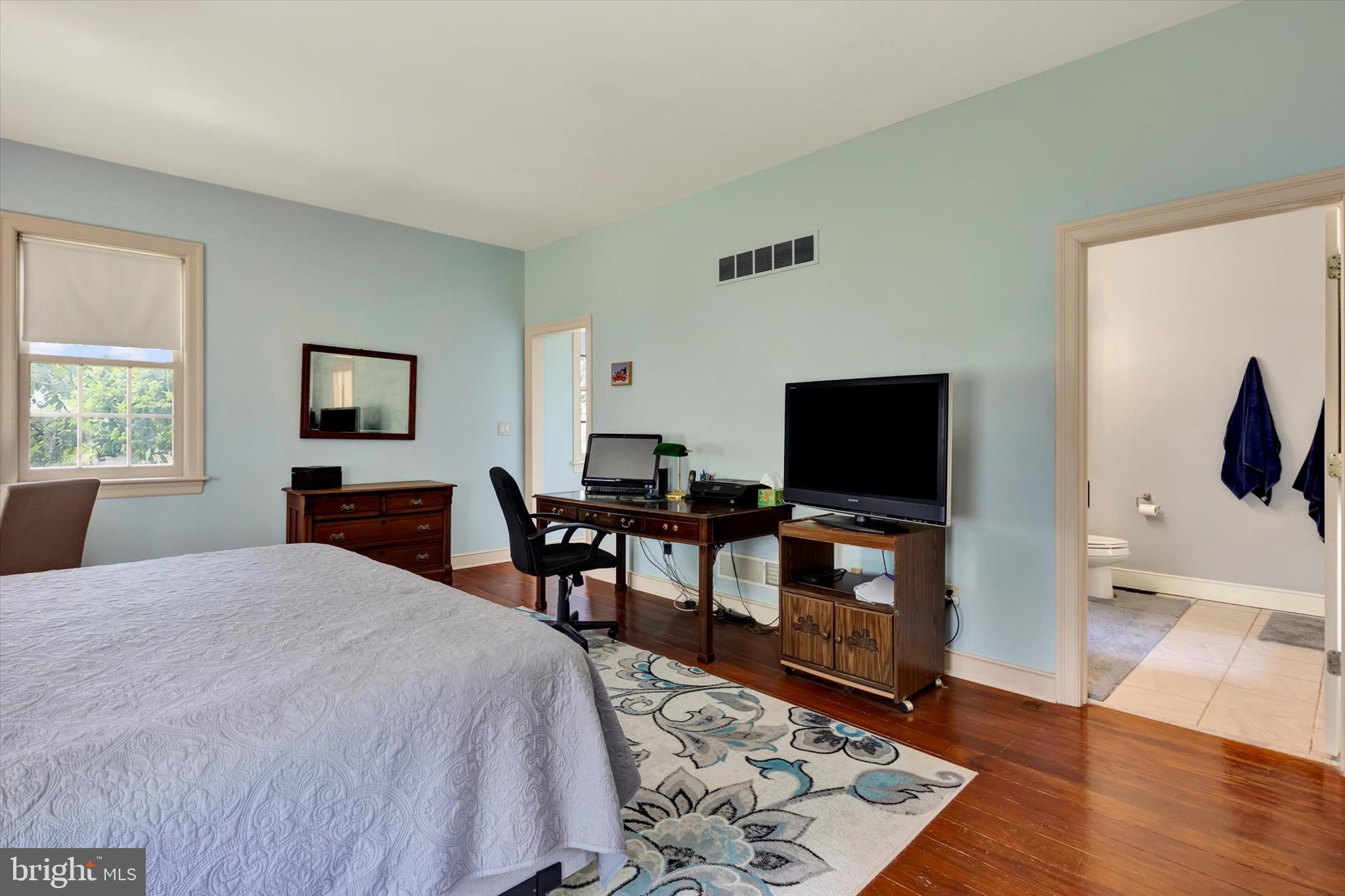 FOX HILL - Residential