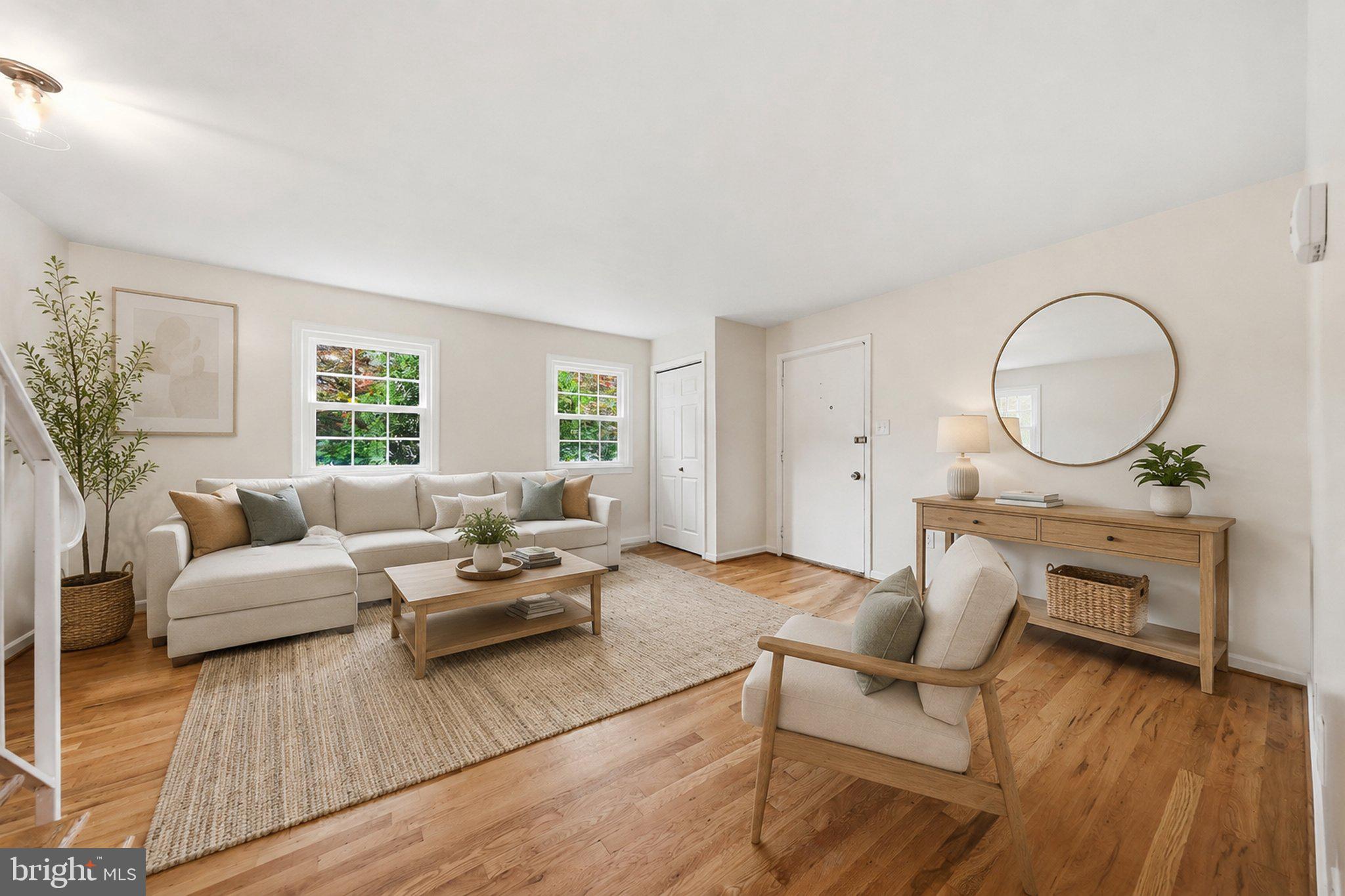 LONDONTOWNE - Residential