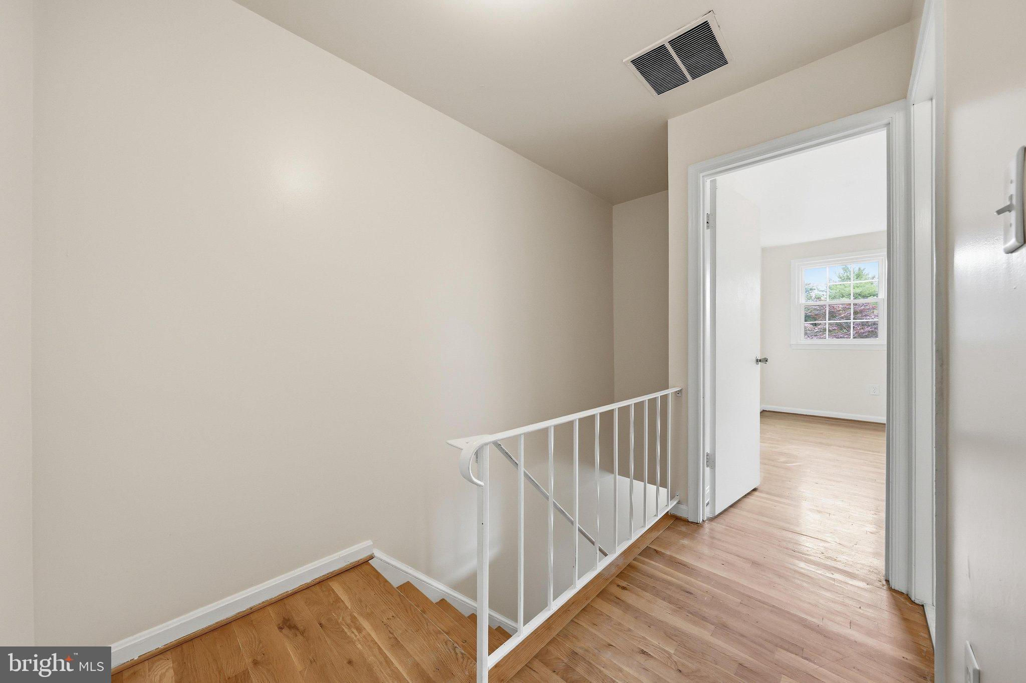 LONDONTOWNE - Residential